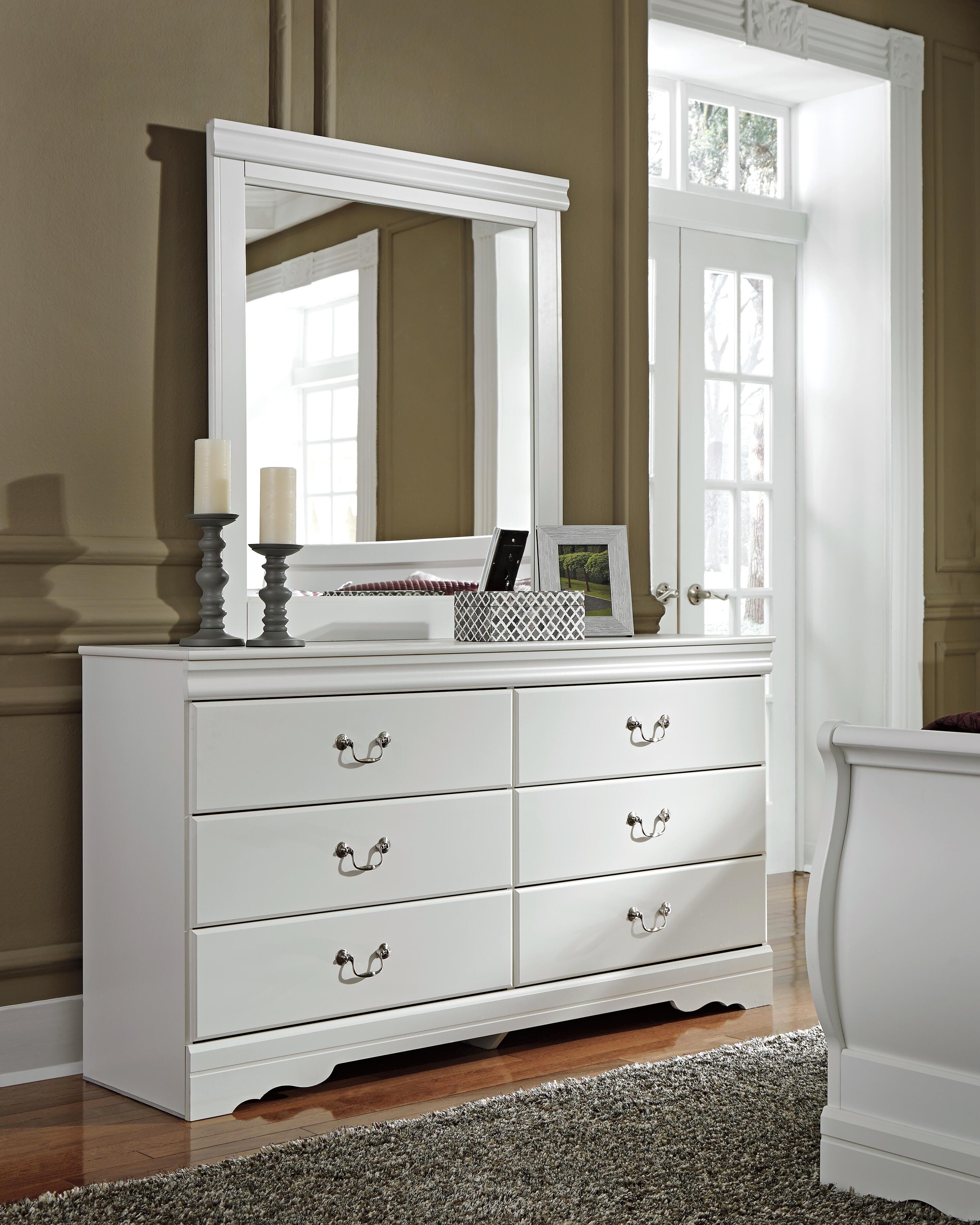 Anarasia Sleigh Bed with Mirrored Dresser and 2 Nightstands