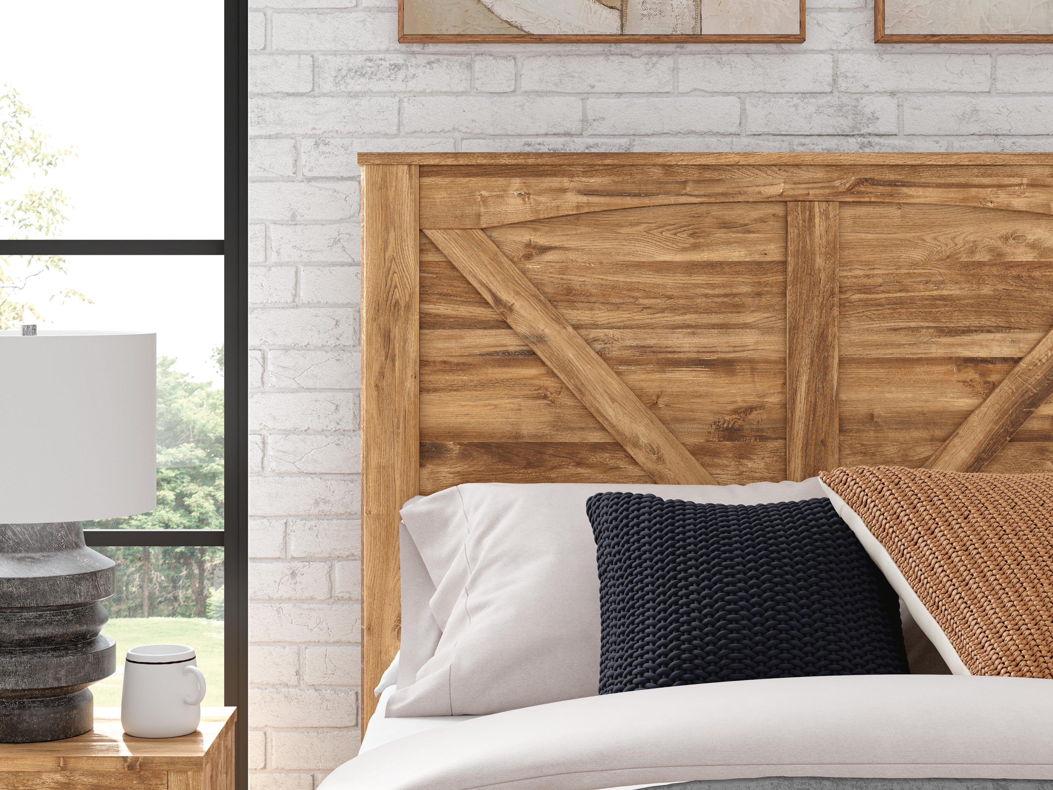 Maystonna Crossbuck Panel Bed
