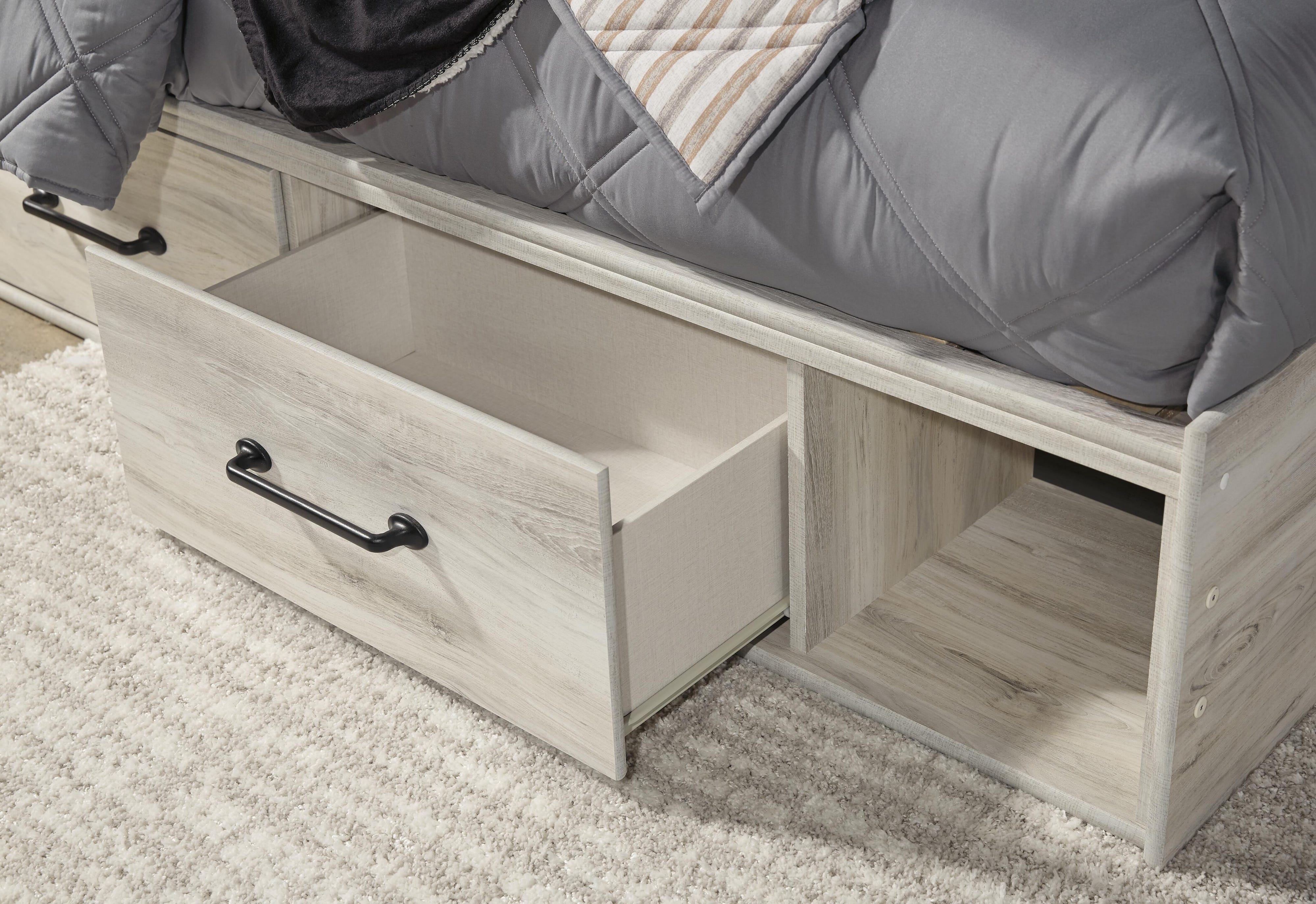 Cambeck Panel Bed with Storage, Chest and Nightstand