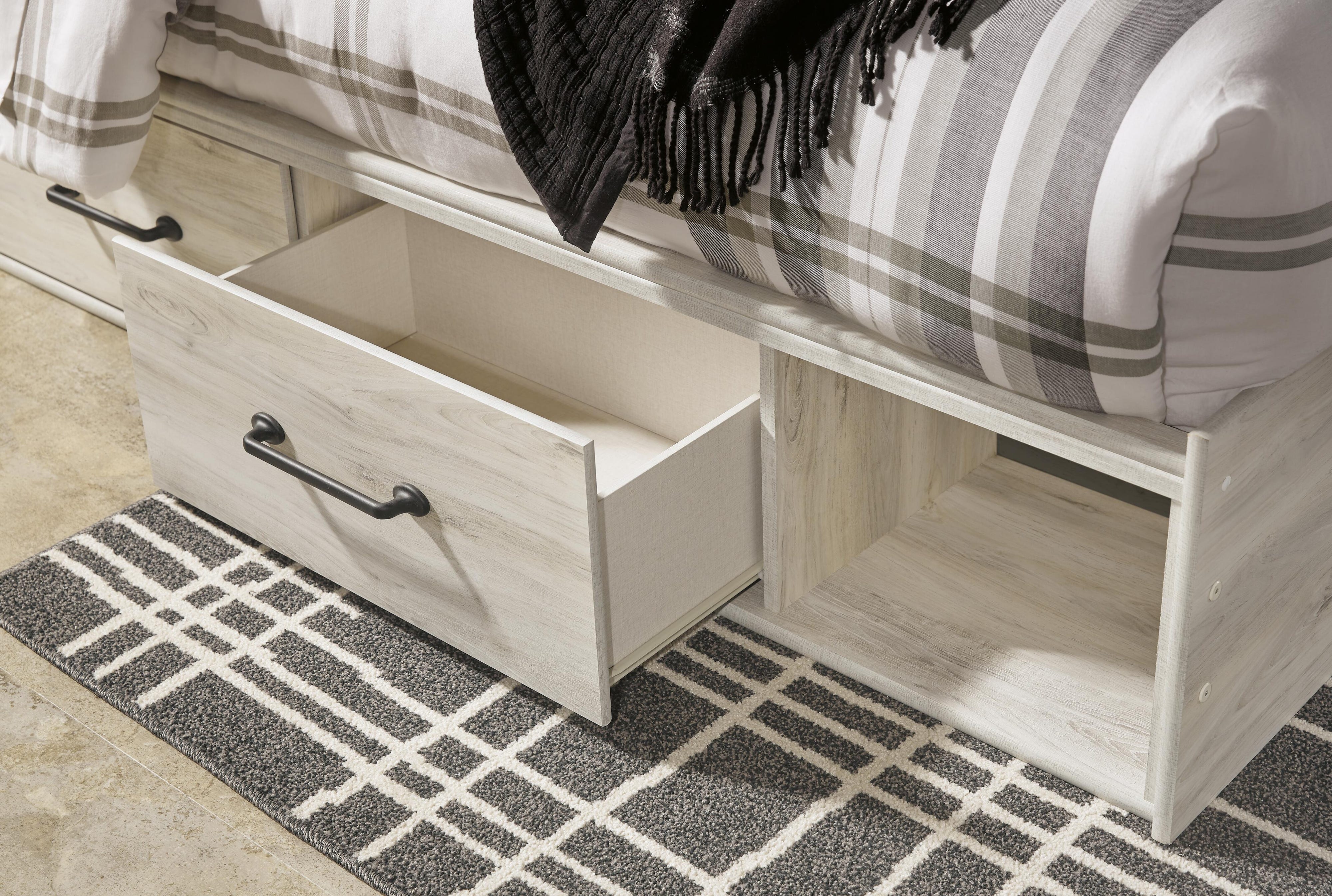 Cambeck Panel Bed with 4 Storage Drawers with Mirrored Dresser