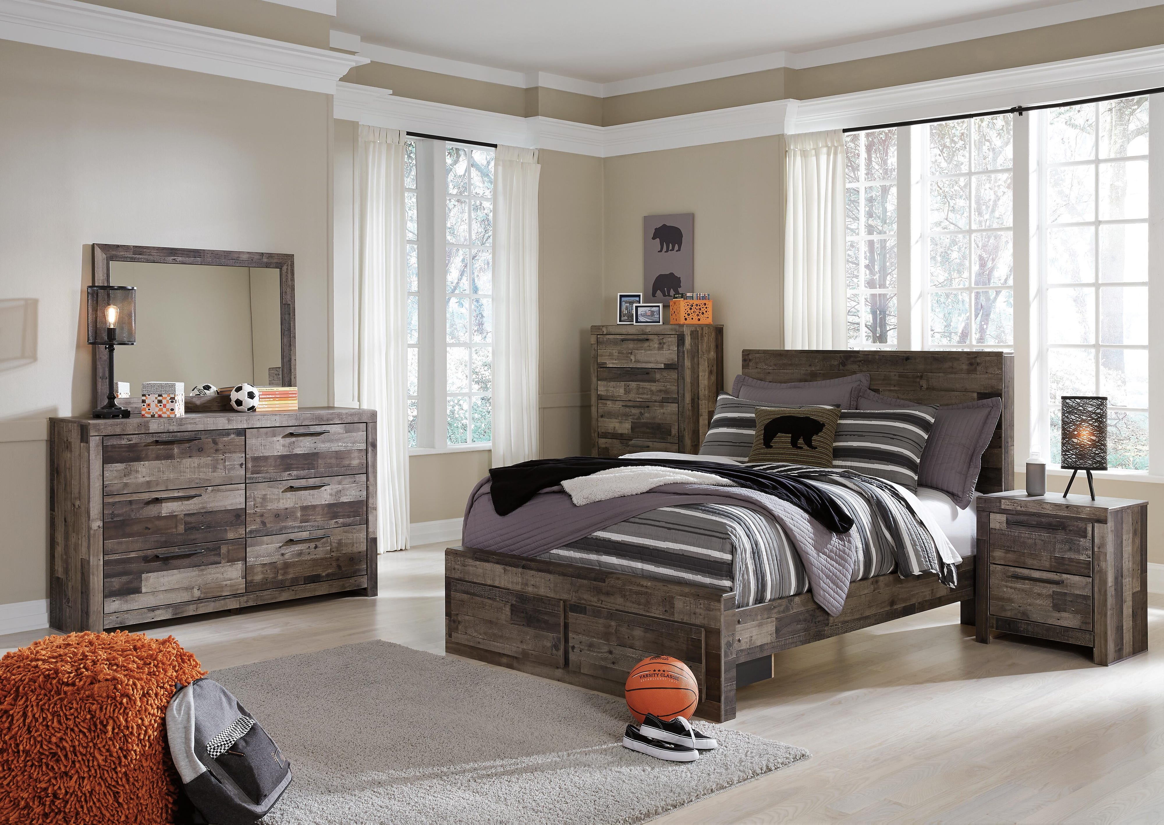 Derekson Panel Bed