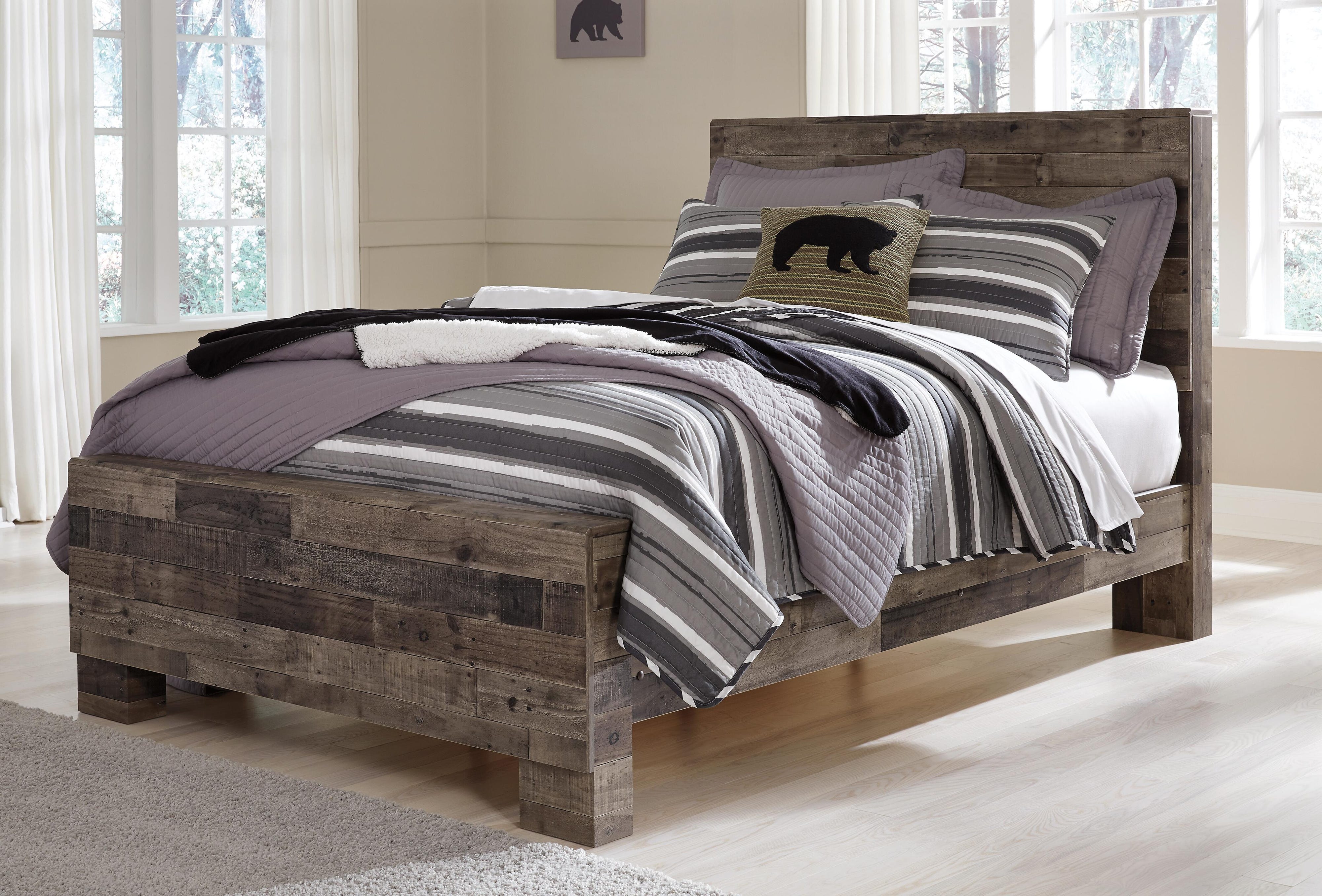 Derekson Panel Bed