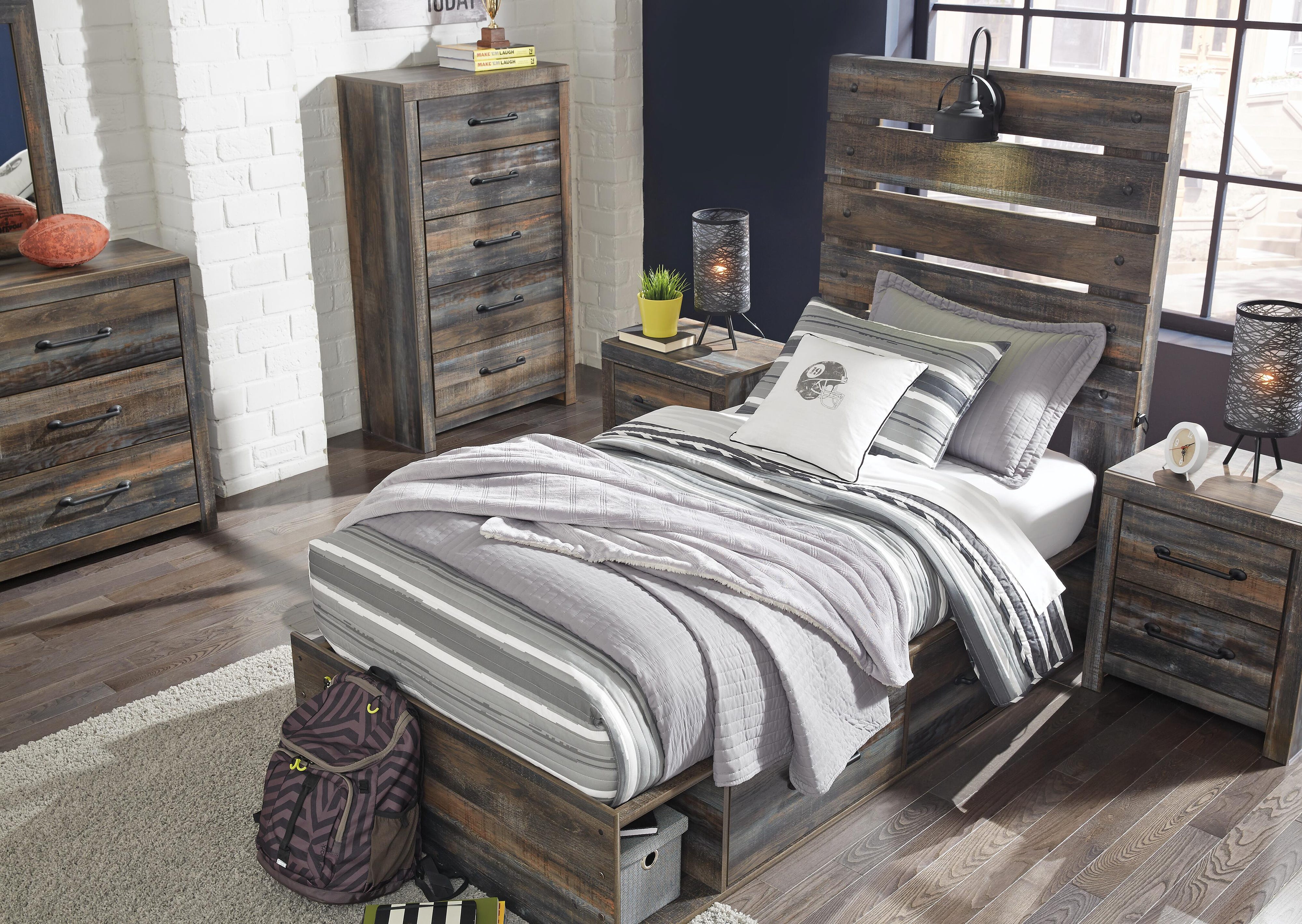 Drystan Panel Bed with 4 Storage Drawers