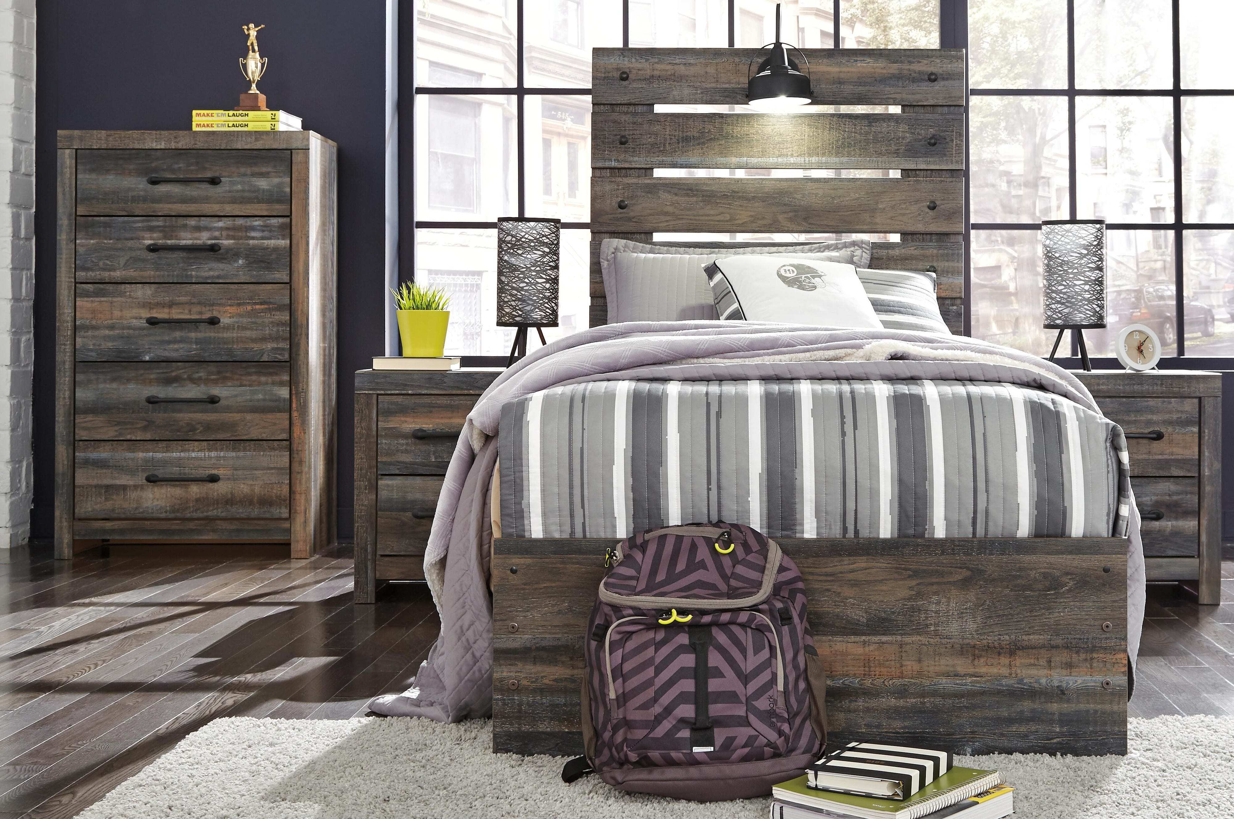 Drystan Panel Bed with 4 Storage Drawers