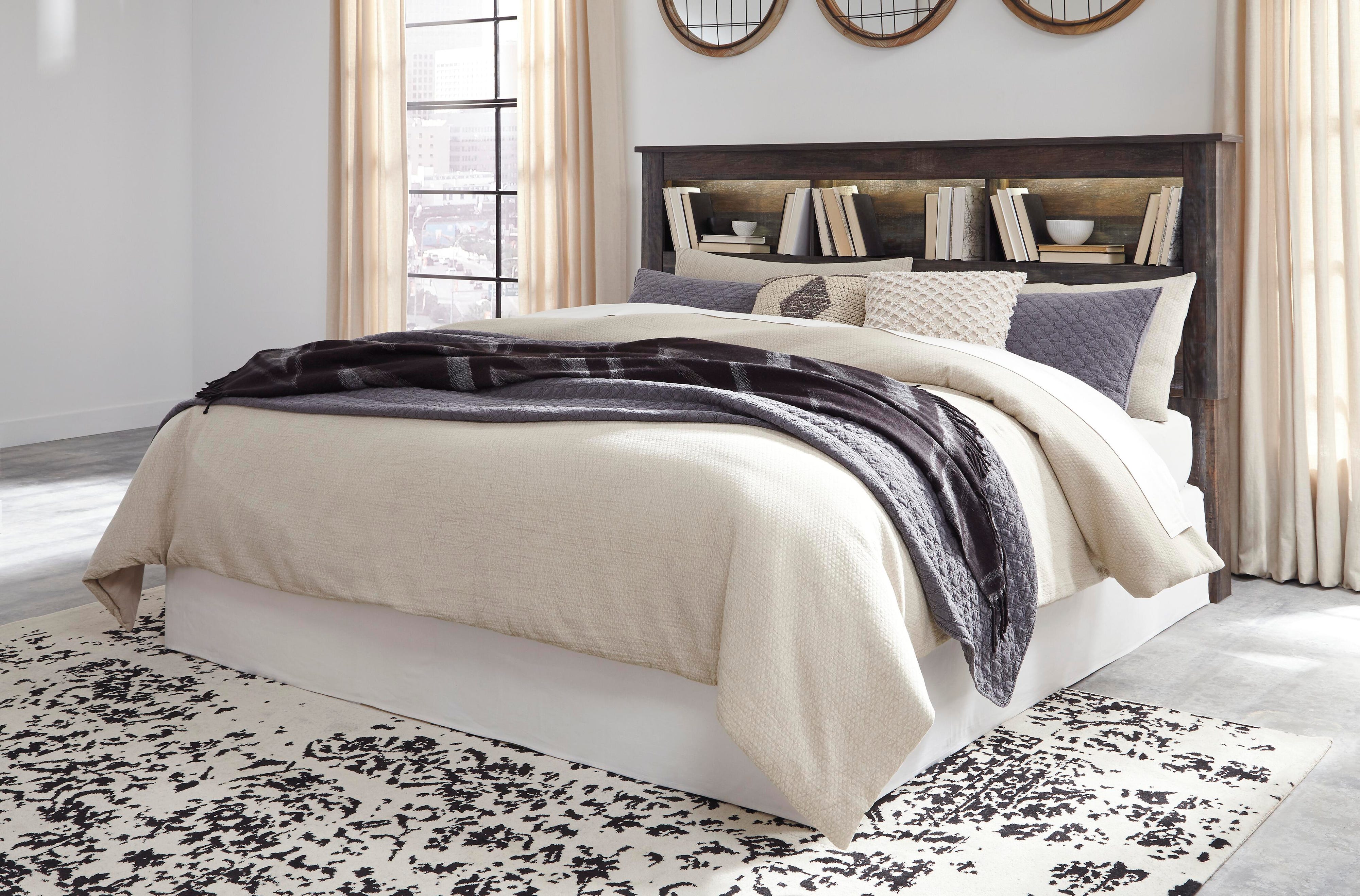 Drystan Bookcase Headboard with Mirrored Dresser