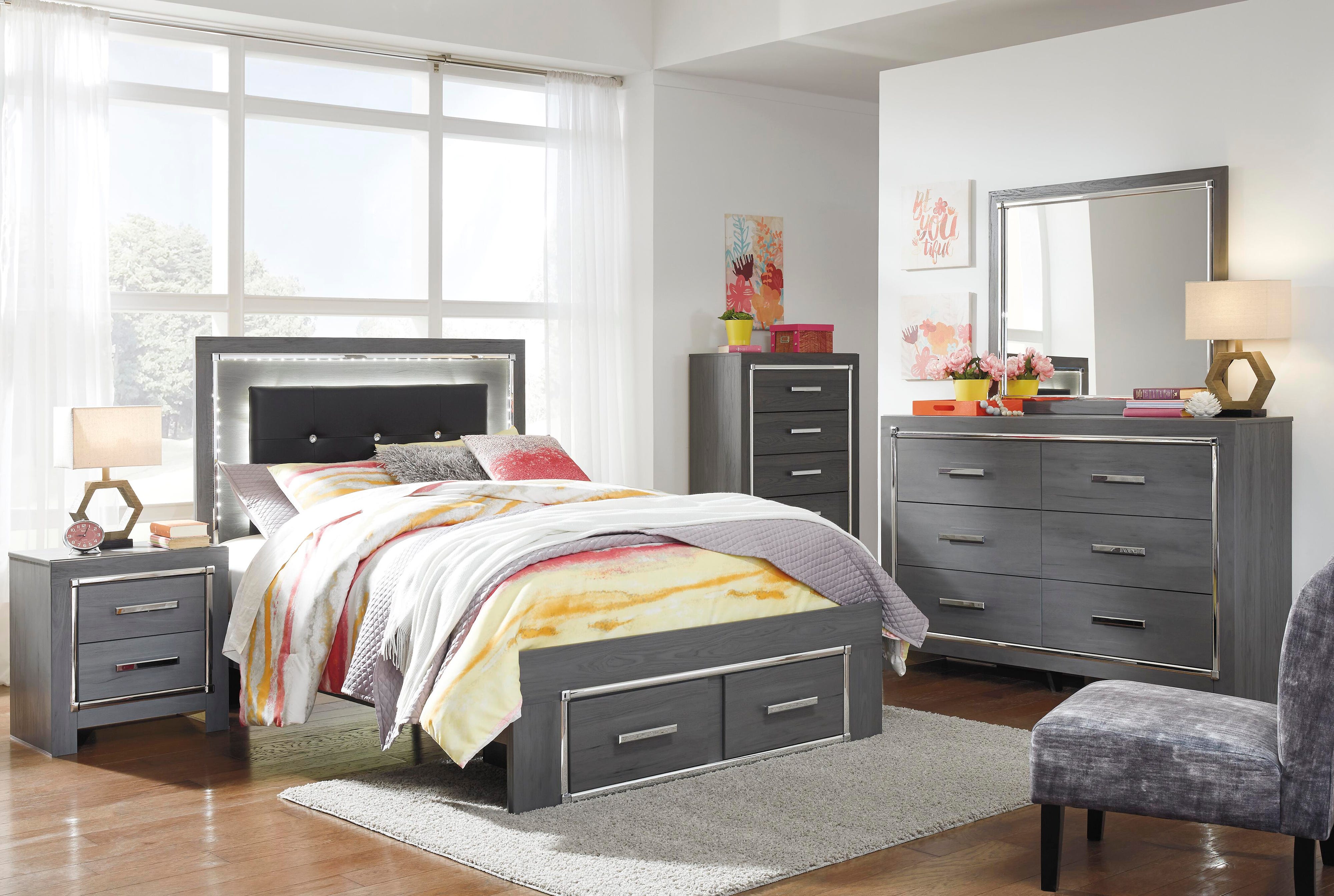Lodanna Panel Bed with 2 Storage Drawers with Mirrored Dresser, Chest and 2 Nightstands