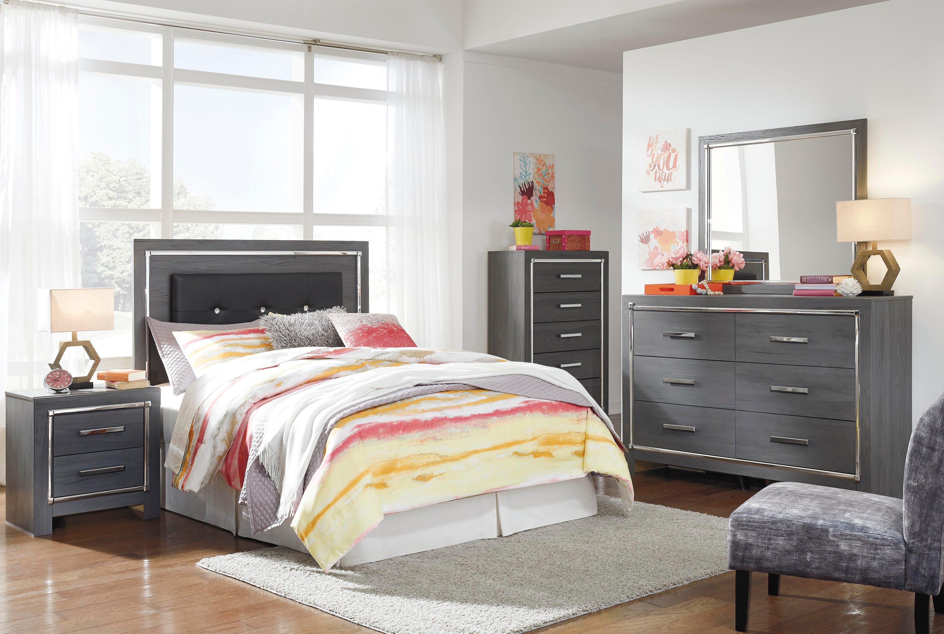 Lodanna Upholstered Panel Headboard with Dresser
