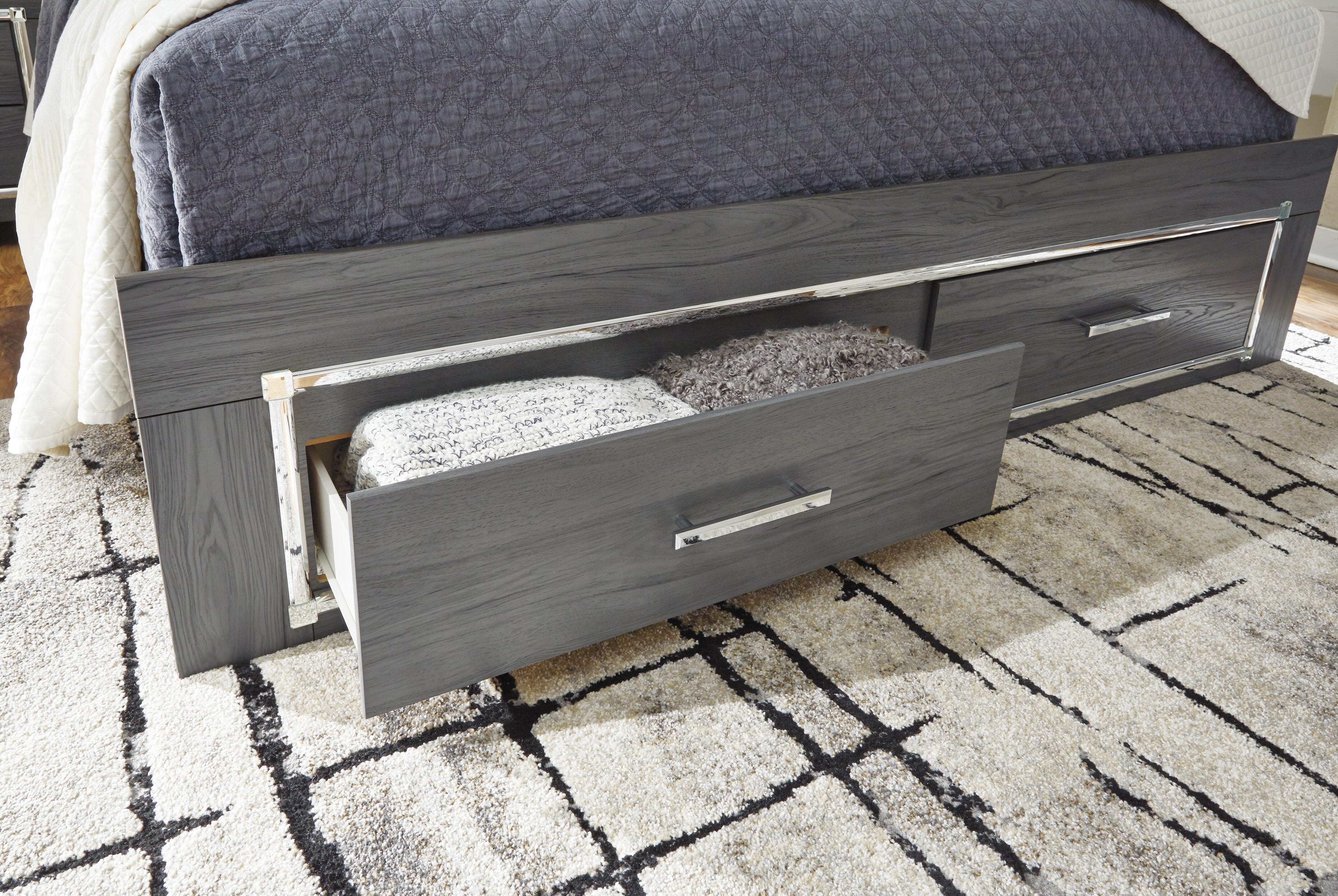Lodanna Panel Bed with 2 Storage Drawers with Mirrored Dresser and Chest