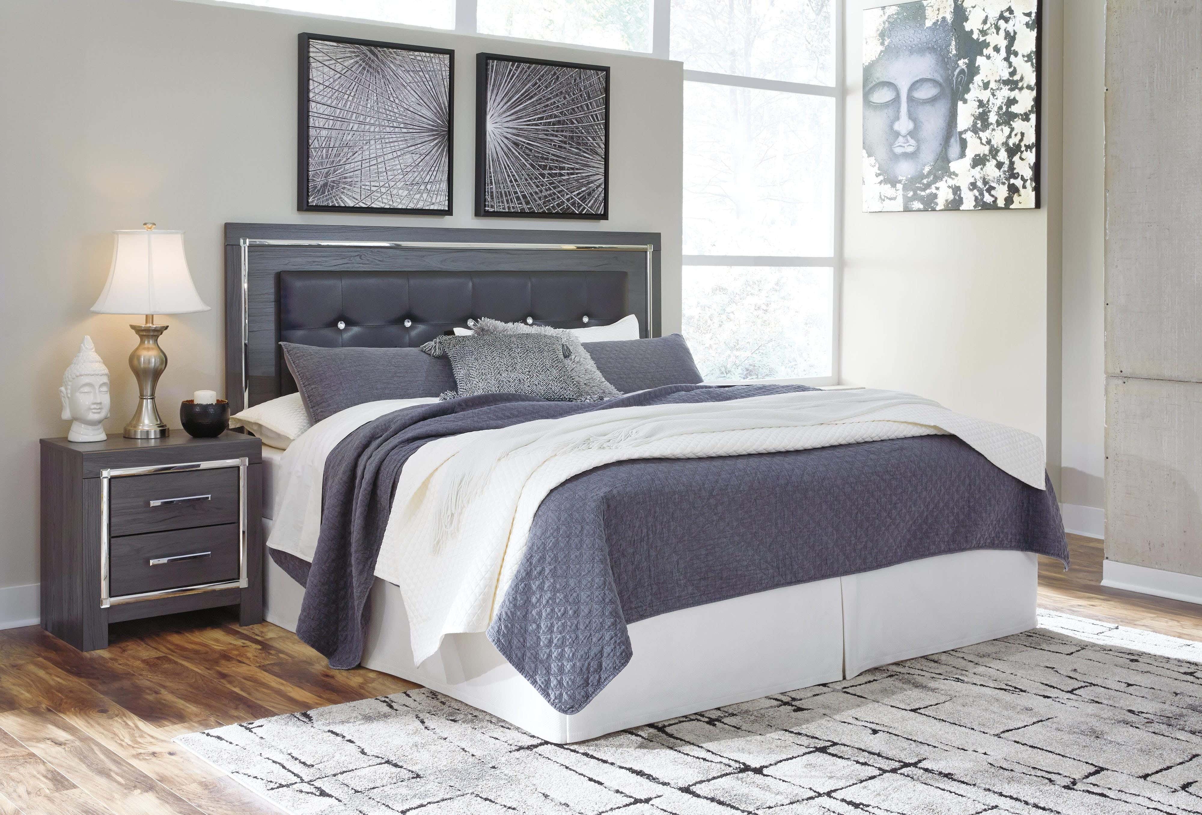 Lodanna Upholstered Panel Headboard with Mirrored Dresser and 2 Nightstands