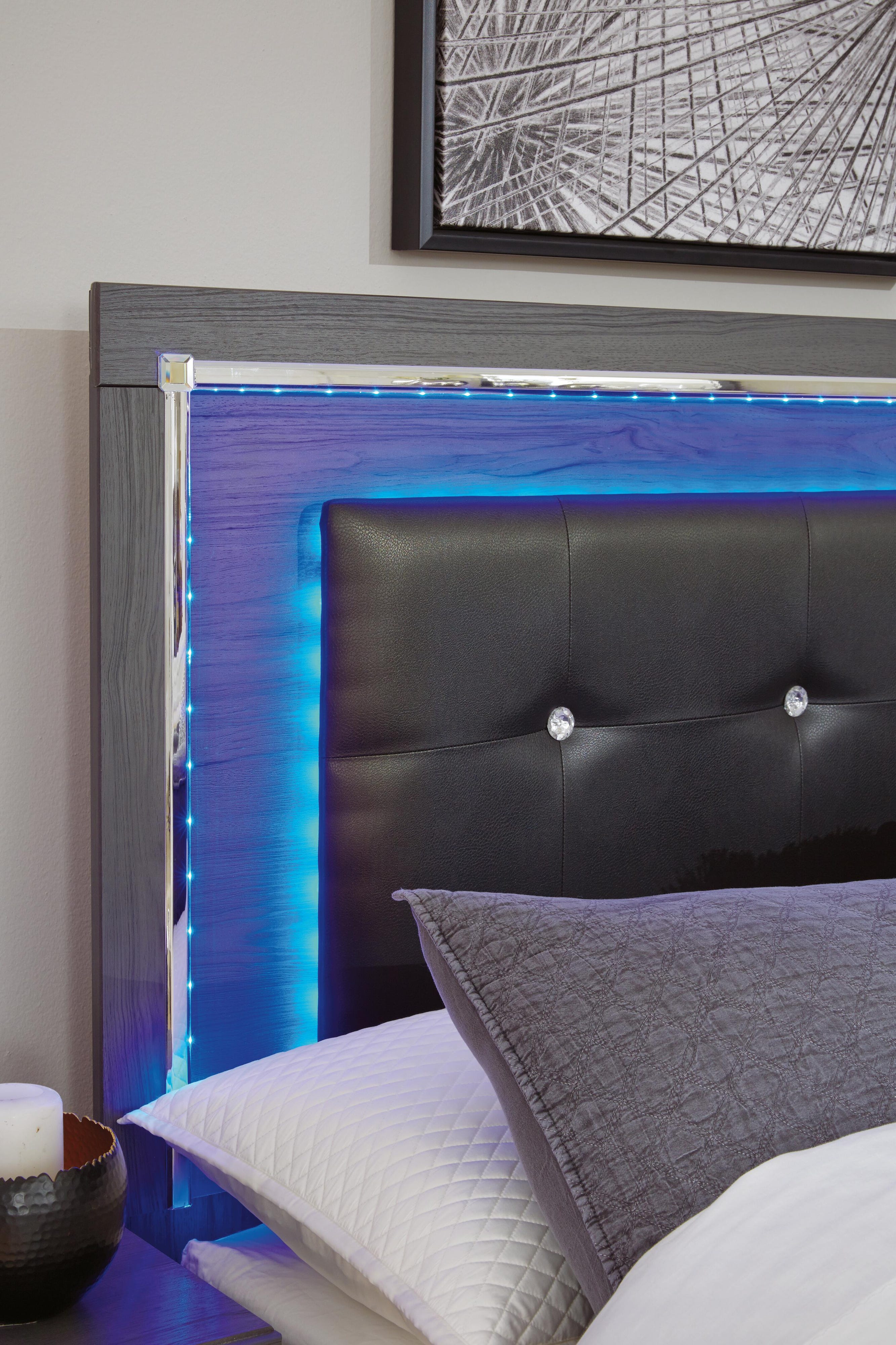Lodanna Panel Bed with Dresser