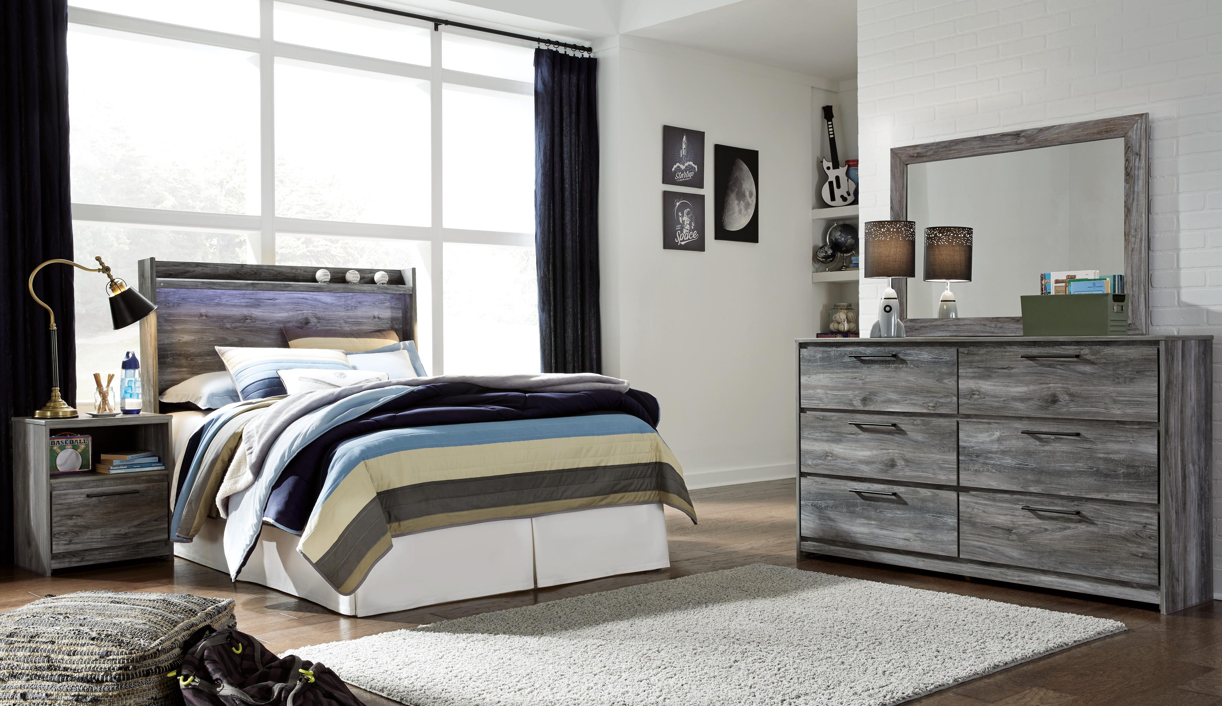Baystorm Panel Headboard with Mirrored Dresser and Nightstand