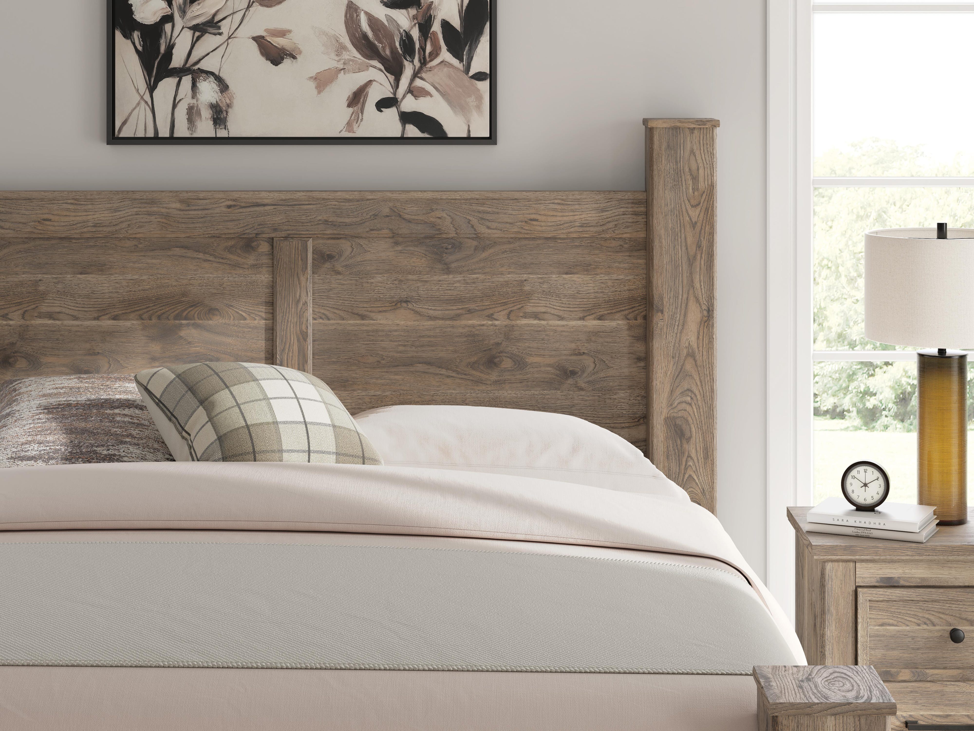Rusticott Poster Bed, Dresser, Mirror and Nightstand
