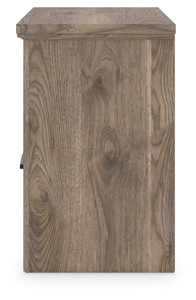 Rusticott Poster Bed, Dresser, Mirror and Nightstand