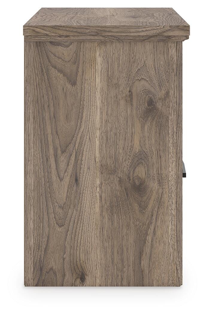 Rusticott Panel Bed with Mirrored Dresser and Nightstand