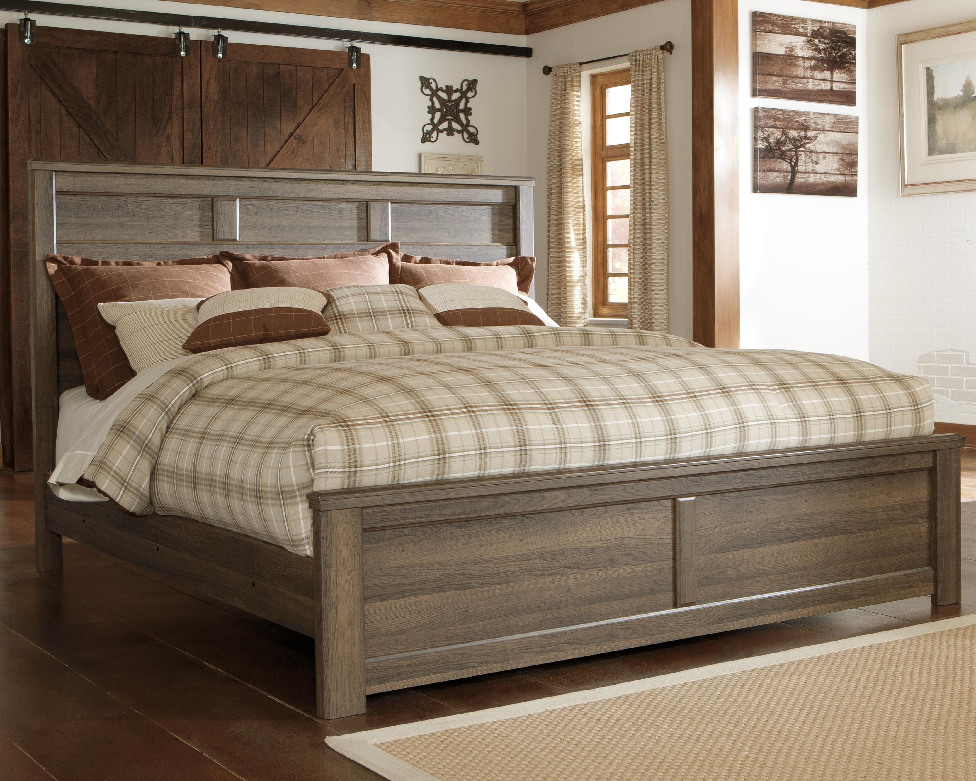 Juararo Panel Bed with Mirrored Dresser