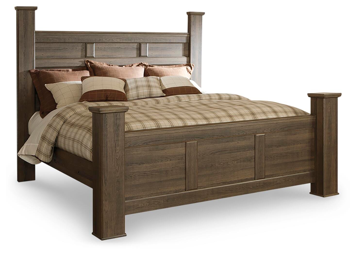 Juararo Poster Bed, Chest and Nightstand