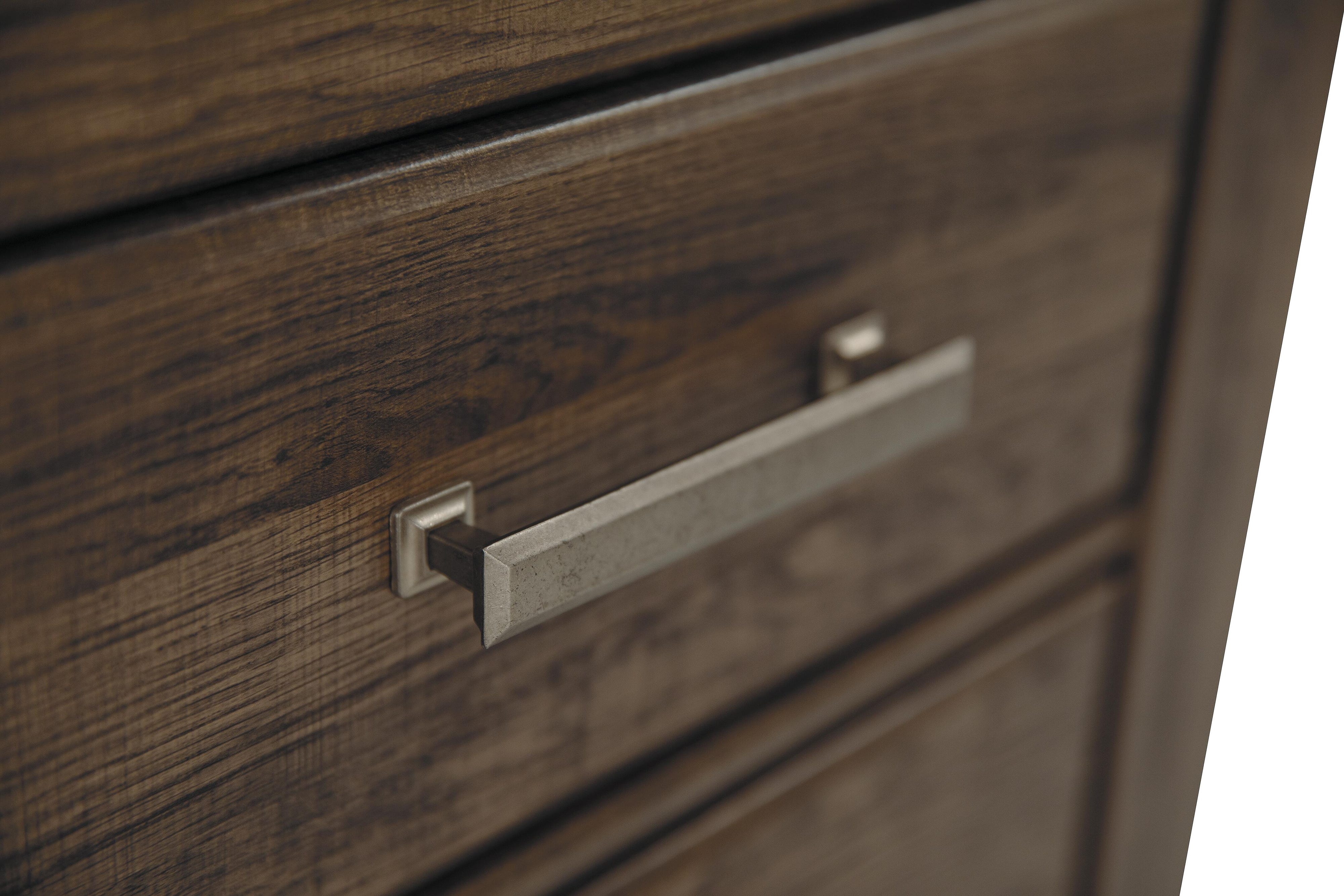 Juararo Poster Bed, Dresser, Chest and Nightstand