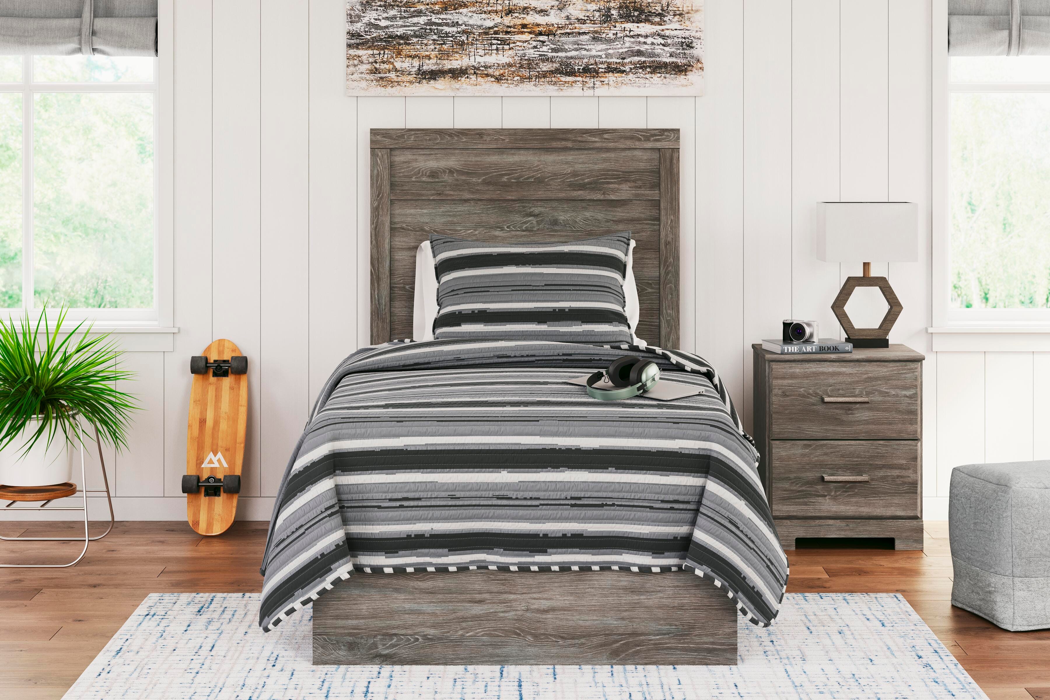 Ralinksi Panel Bed and Nightstand