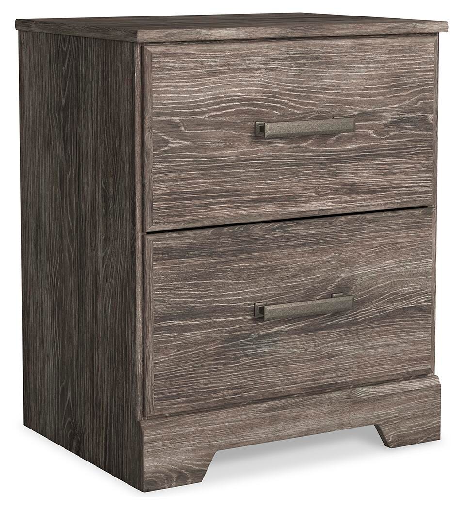 Ralinksi Panel Bed with Mirrored Dresser and 2 Nightstands