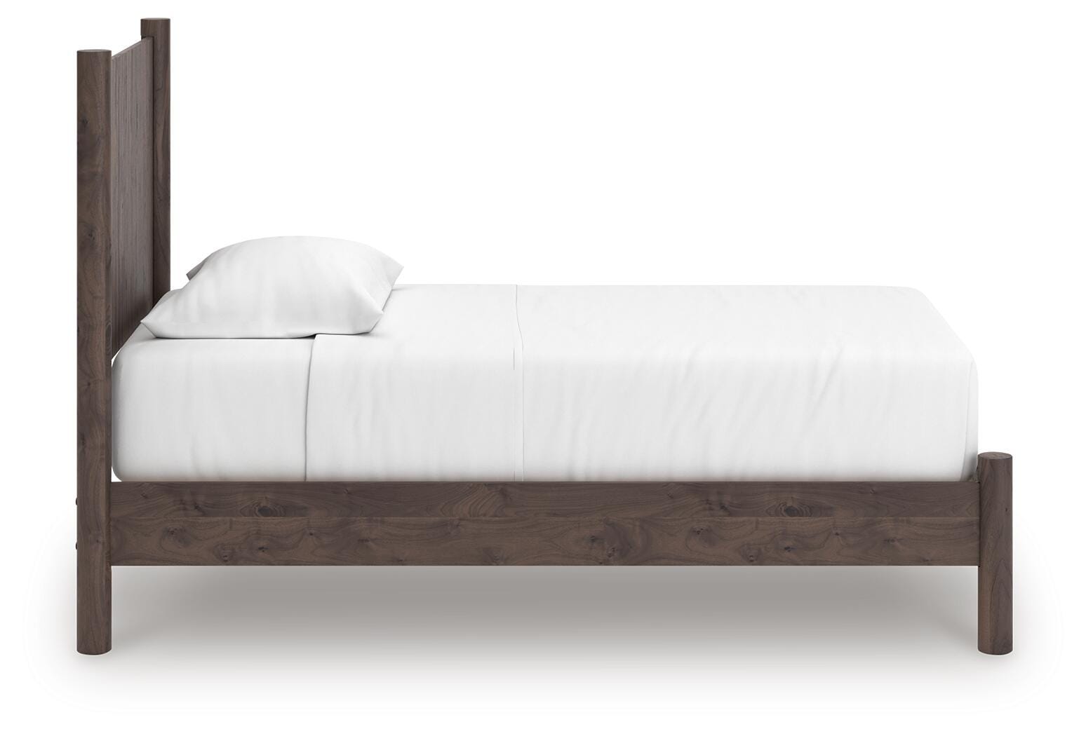 Pamytta Panel Platform Bed, Dresser, Mirror and Chest