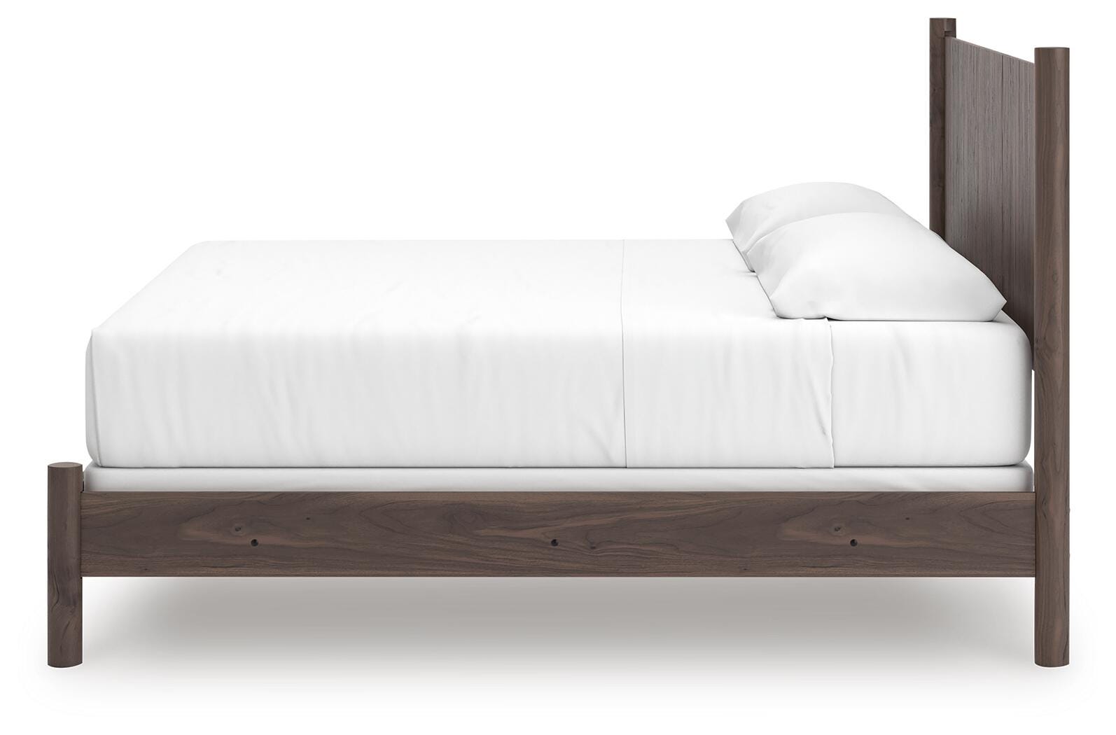 Pamytta Panel Bed, Dresser, Mirror and Nightstand