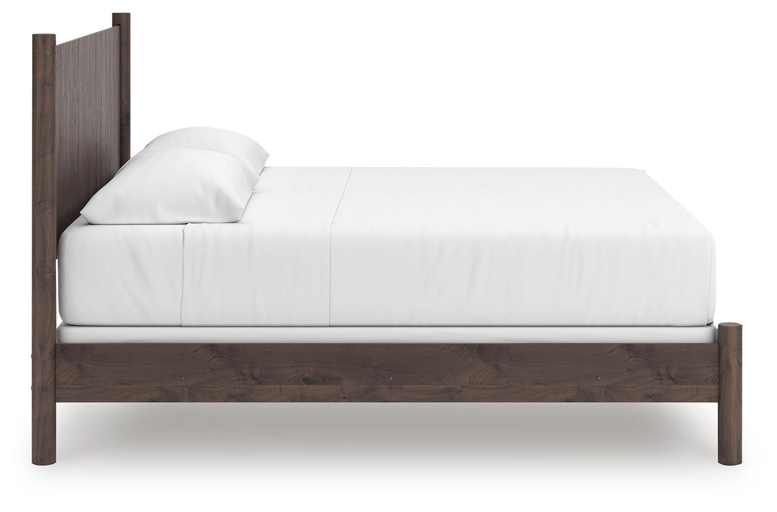 Pamytta Panel Bed, Dresser, Mirror and Nightstand