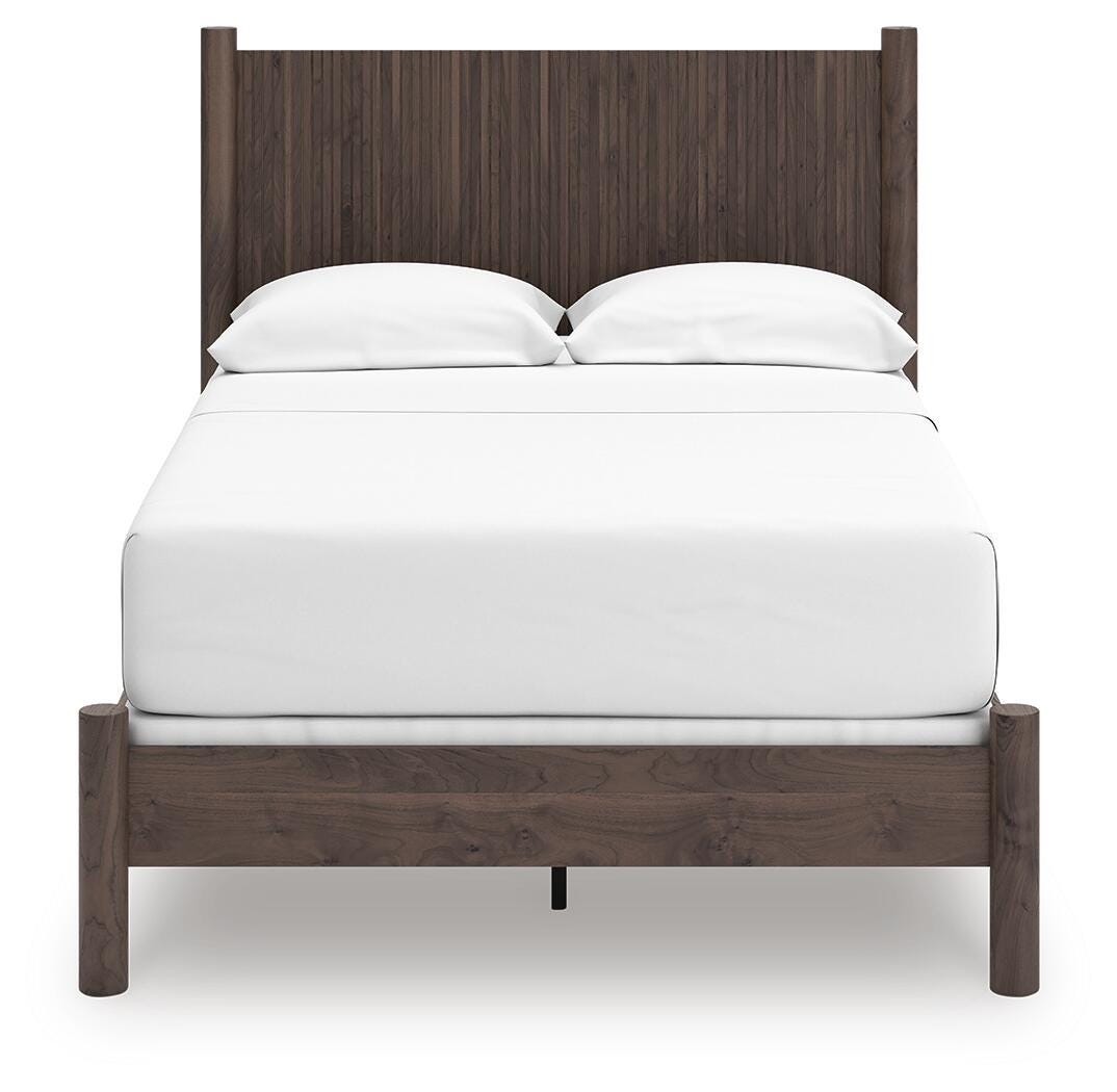Pamytta Panel Bed, Dresser and Chest