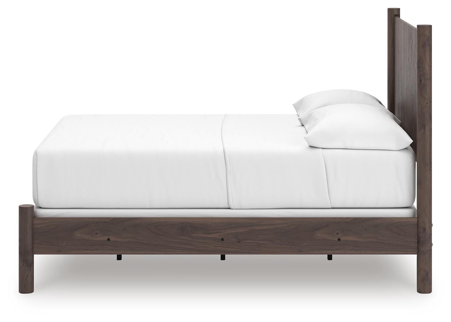 Pamytta Panel Bed and Dresser