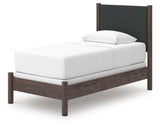Pamytta Upholstered Panel Bed