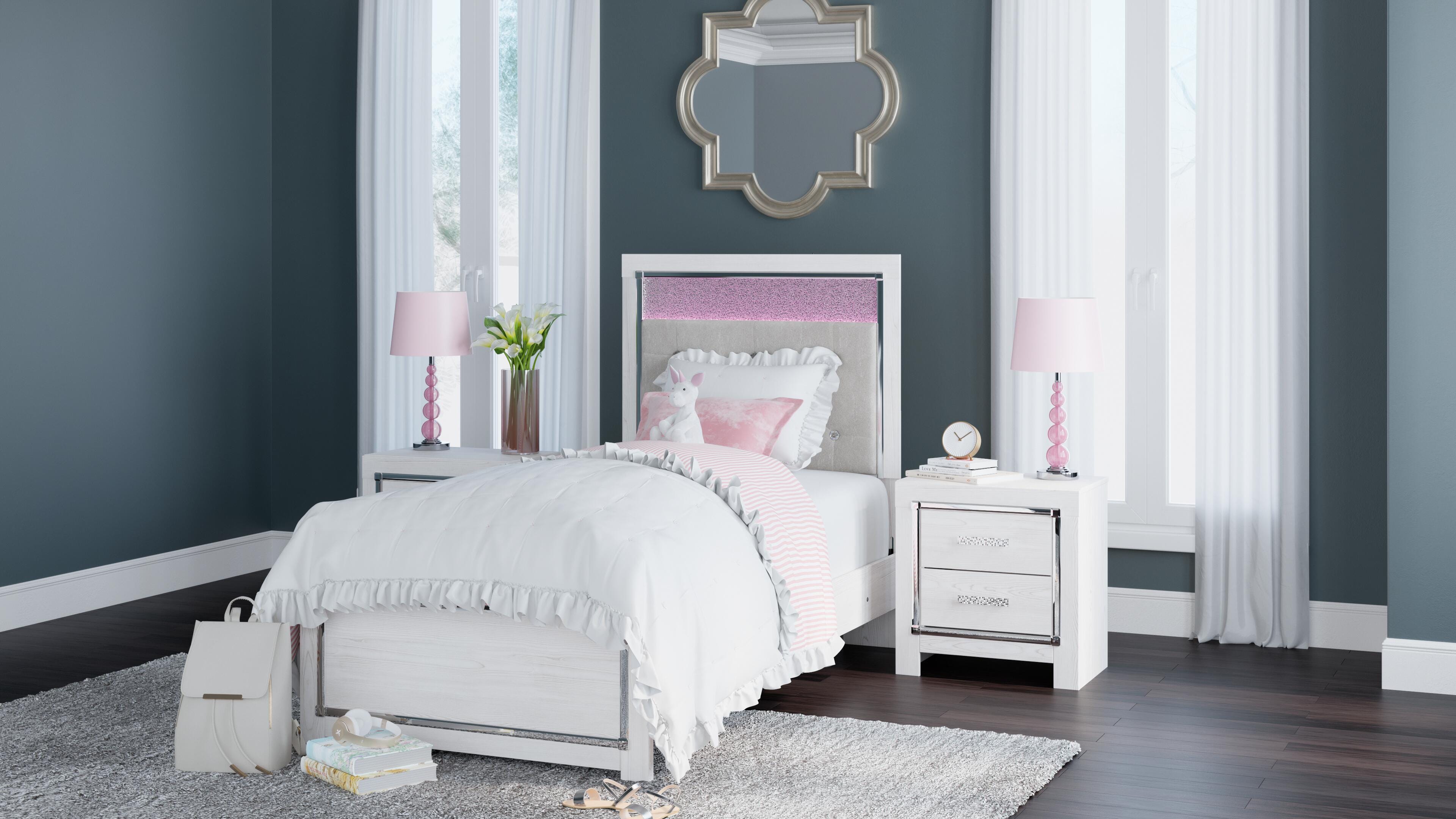 Altyra Panel Bed