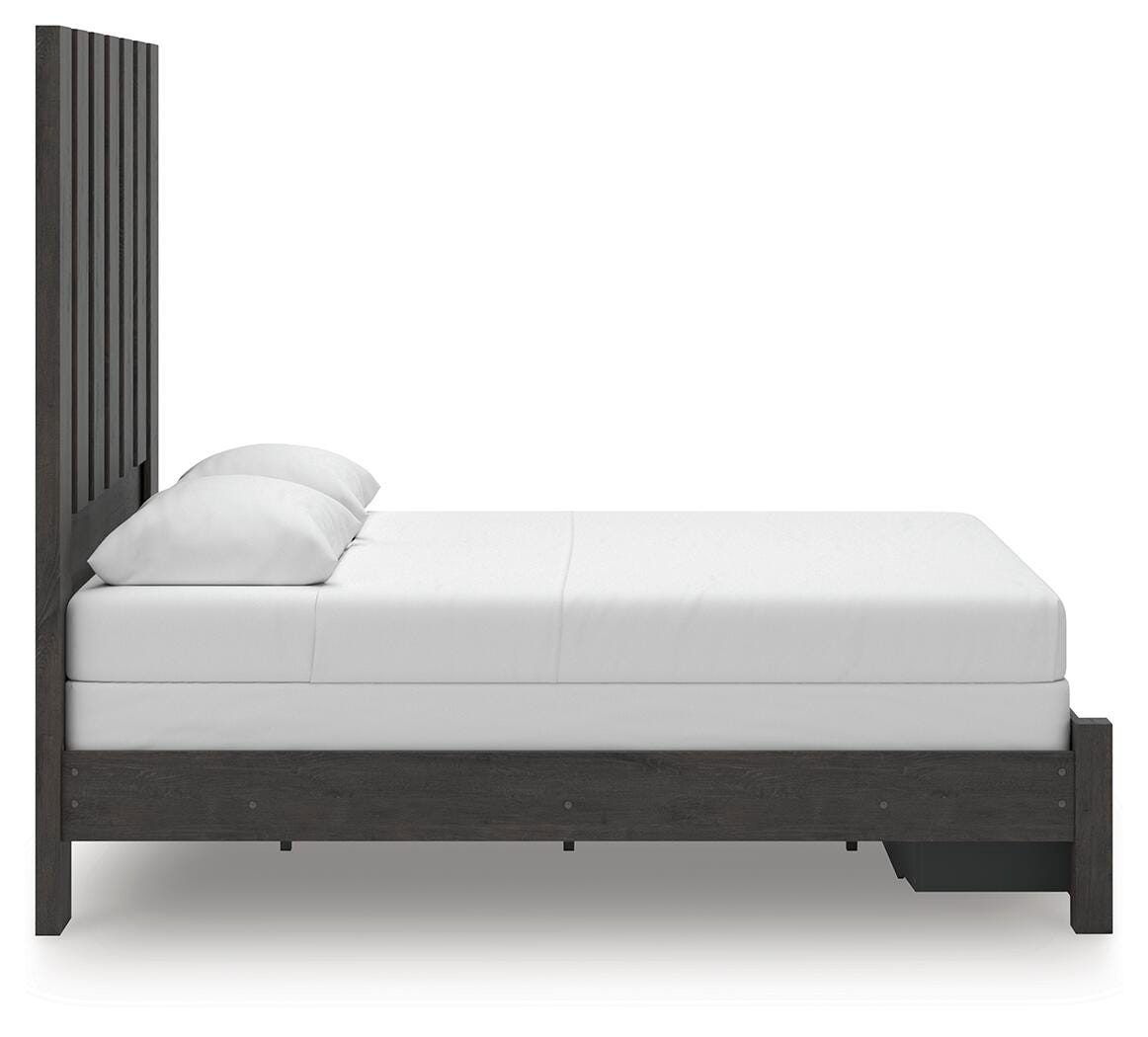 Fraluna Panel Storage Bed and Dresser