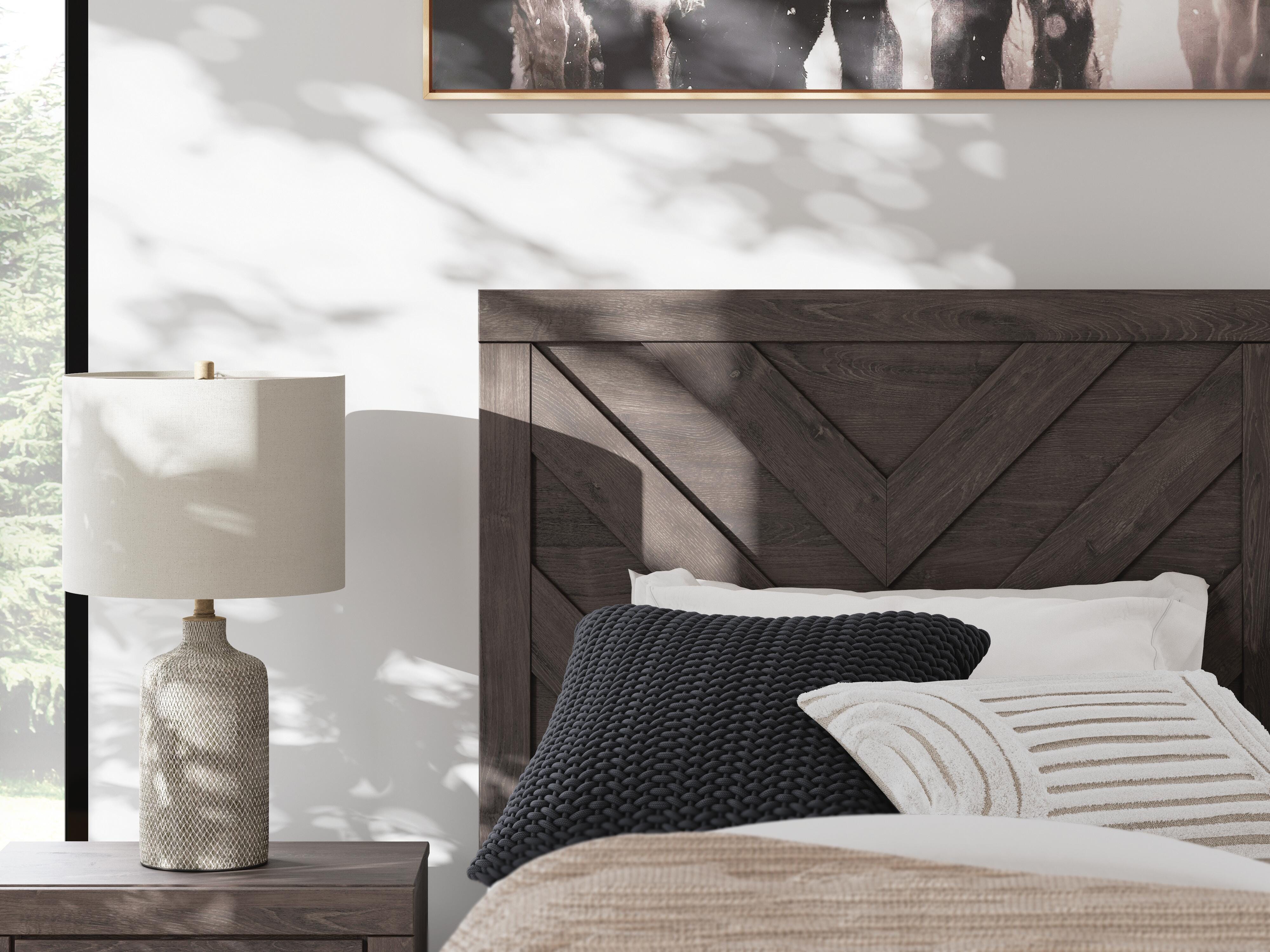 Prendonea Panel Bed