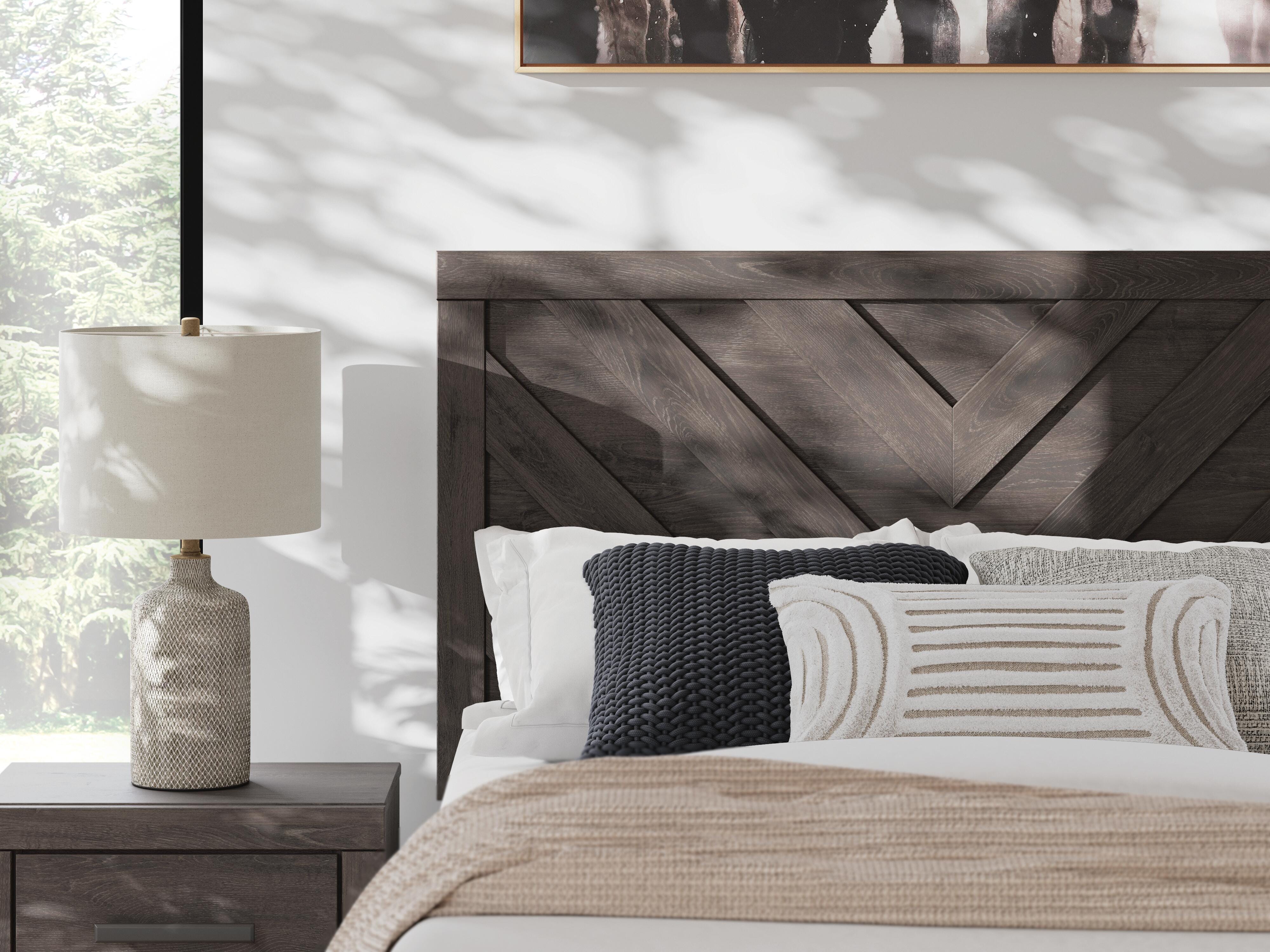 Prendonea Panel Bed