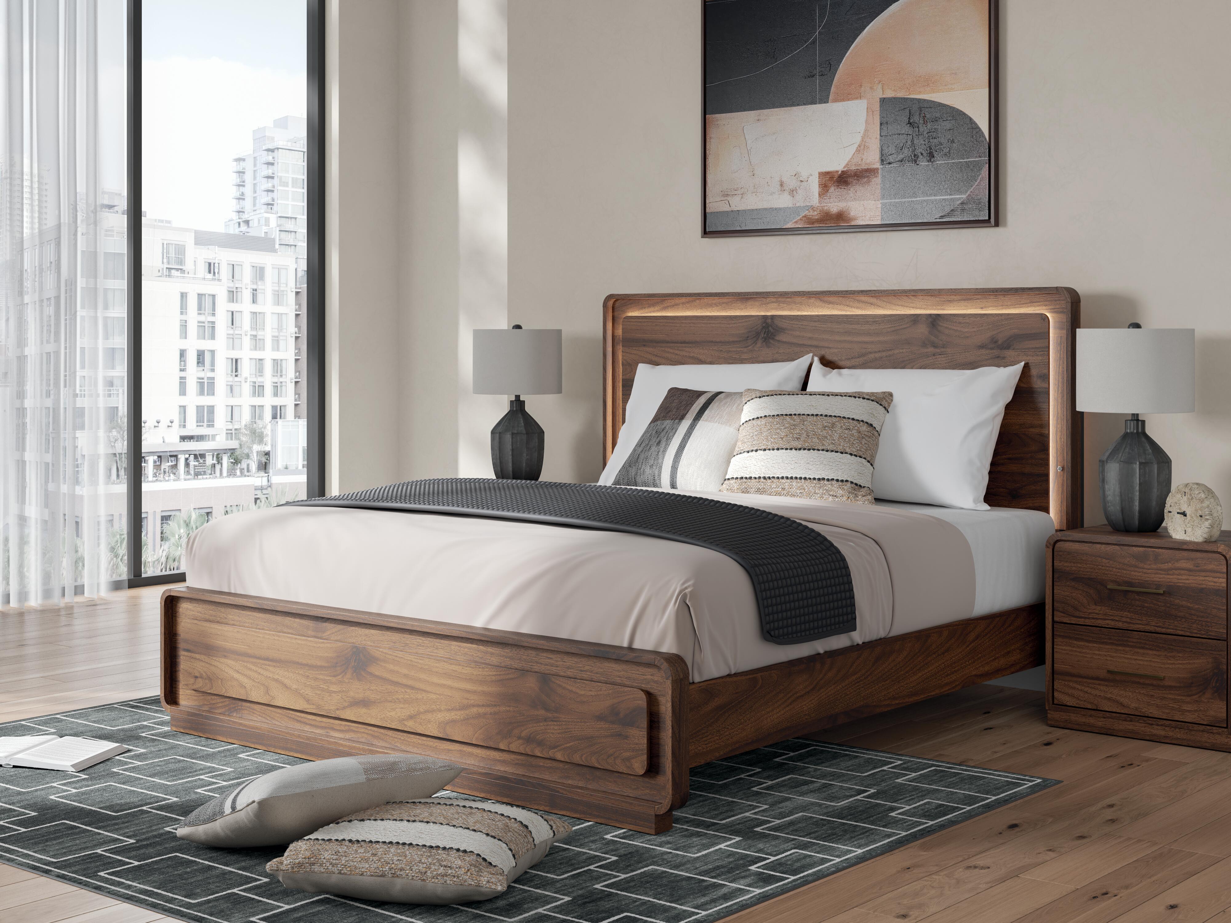 Fortlorn Panel Bed and 2 Nightstands