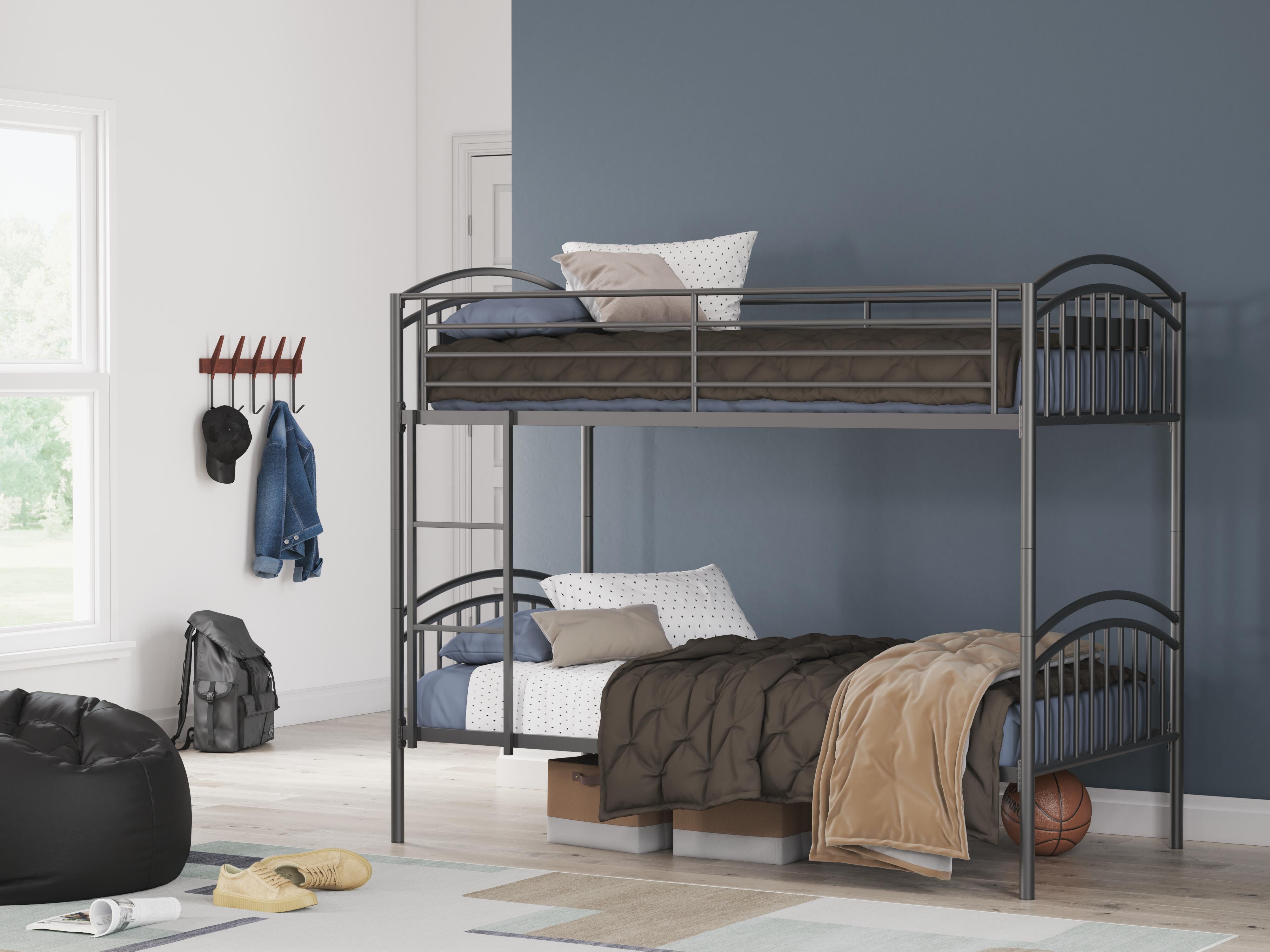 Lanceburg over Bunk Bed with Ladder