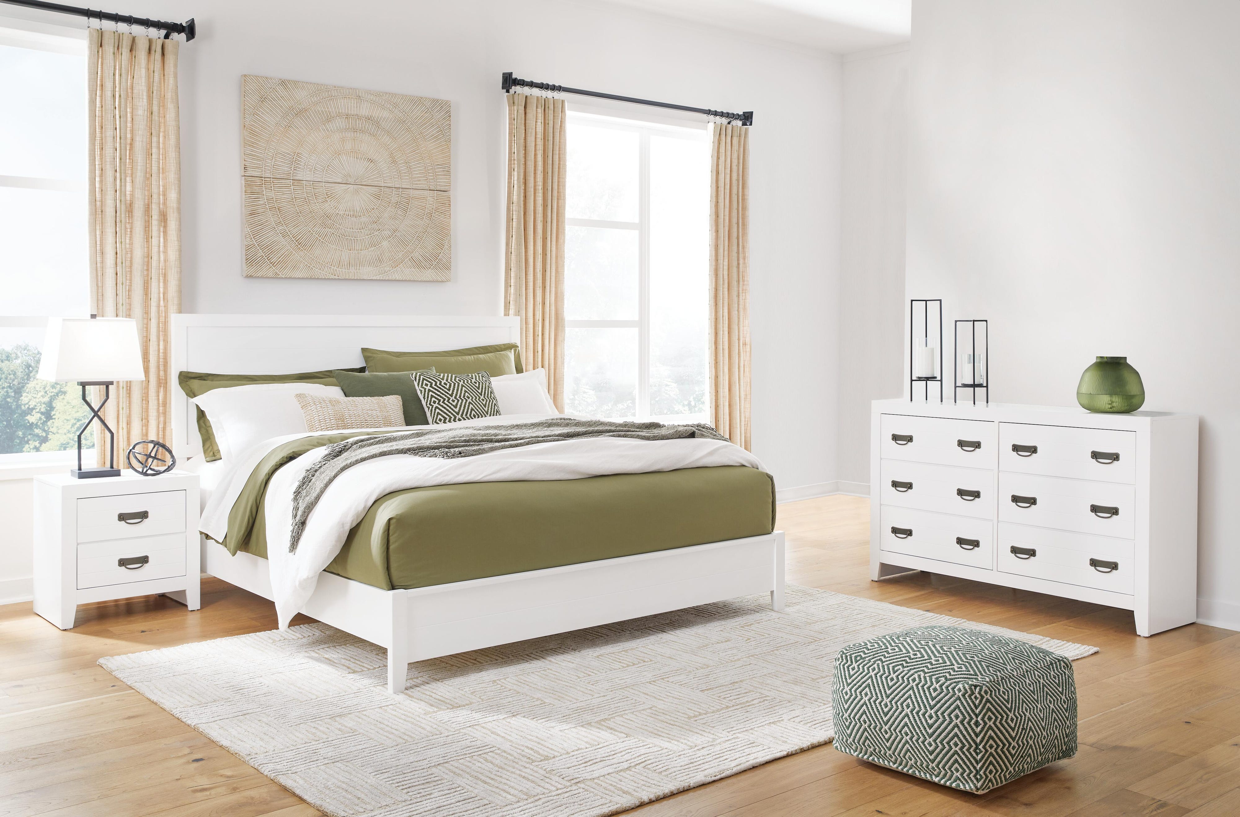 Binterglen Panel Bed with Dresser and Nightstand