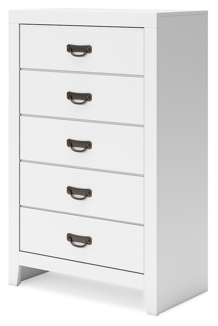 Binterglen Panel Bed, Dresser, Mirror and Chest