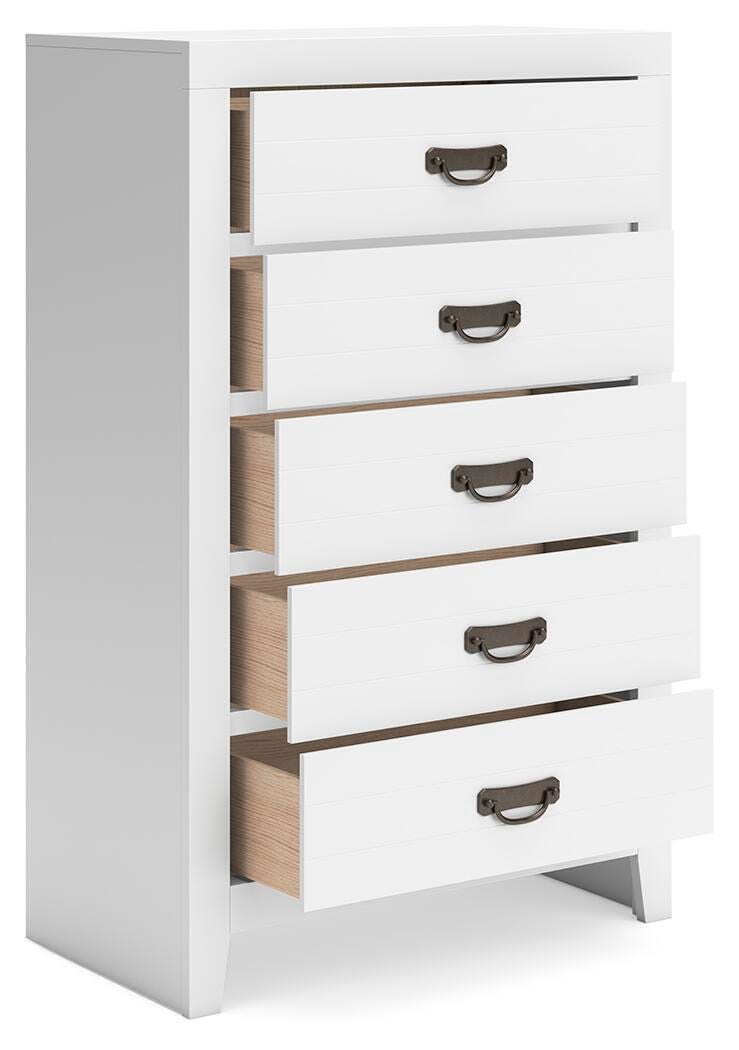 Binterglen Panel Bed, Dresser, Mirror, Chest and 2 Nightstands