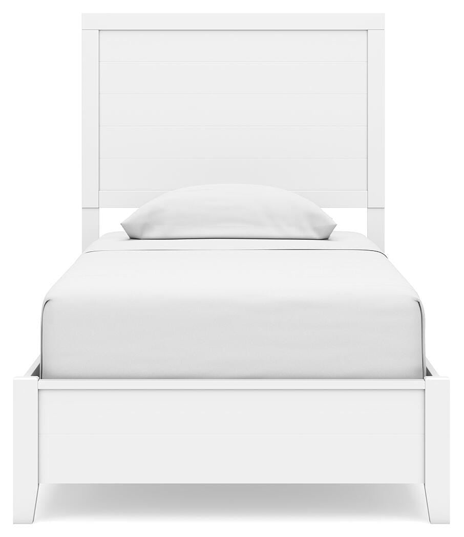 Binterglen Panel Bed with Dresser and Nightstand