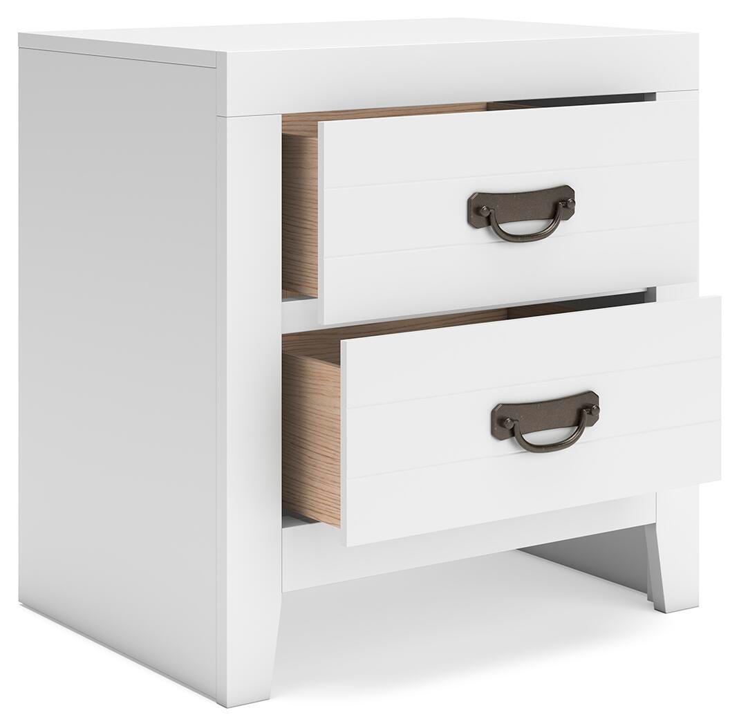 Binterglen Panel Bed and 2 Nightstands