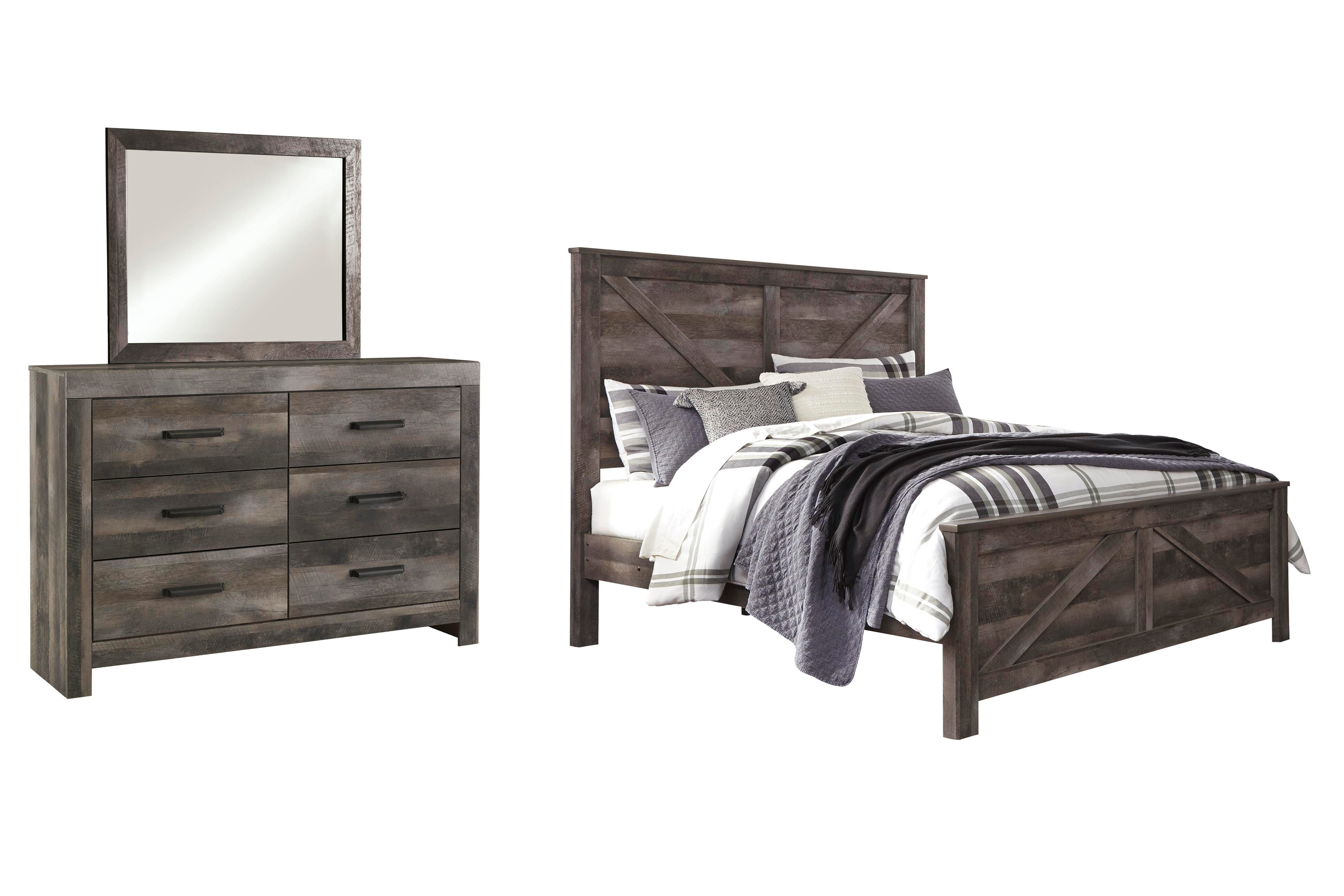 Wynnlow Crossbuck Panel Bed, Dresser and Mirror