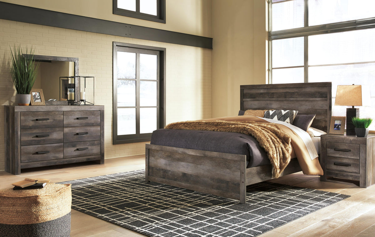 Wynnlow Panel Bed, Dresser, Mirror, and Nightstand