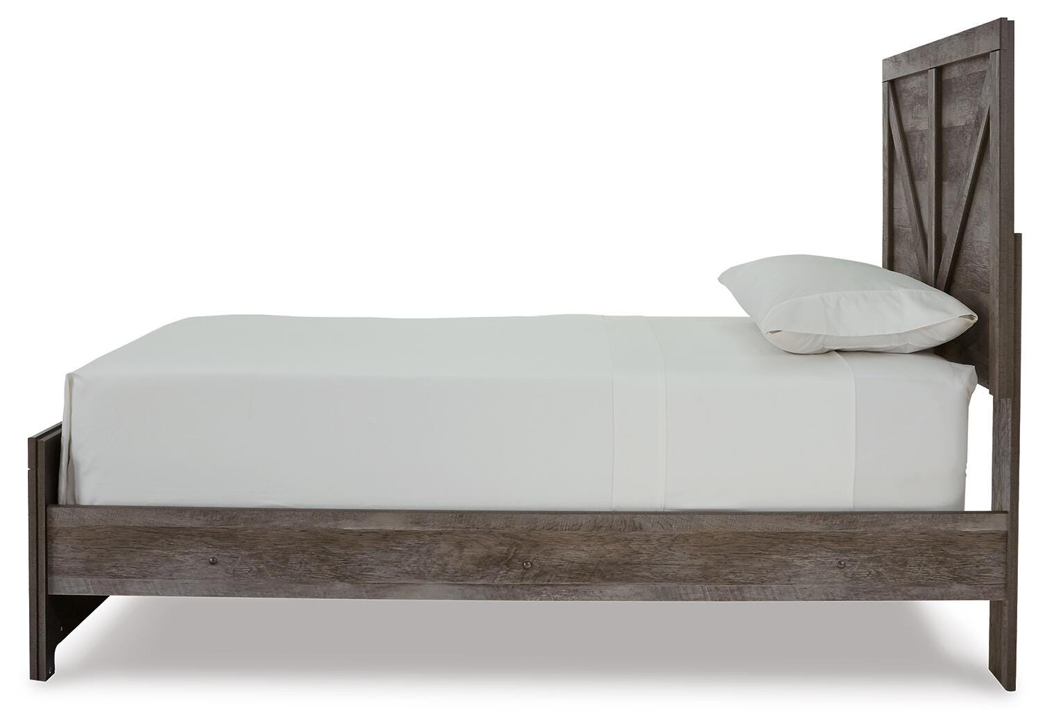 Wynnlow Panel Bed, Dresser and Mirror