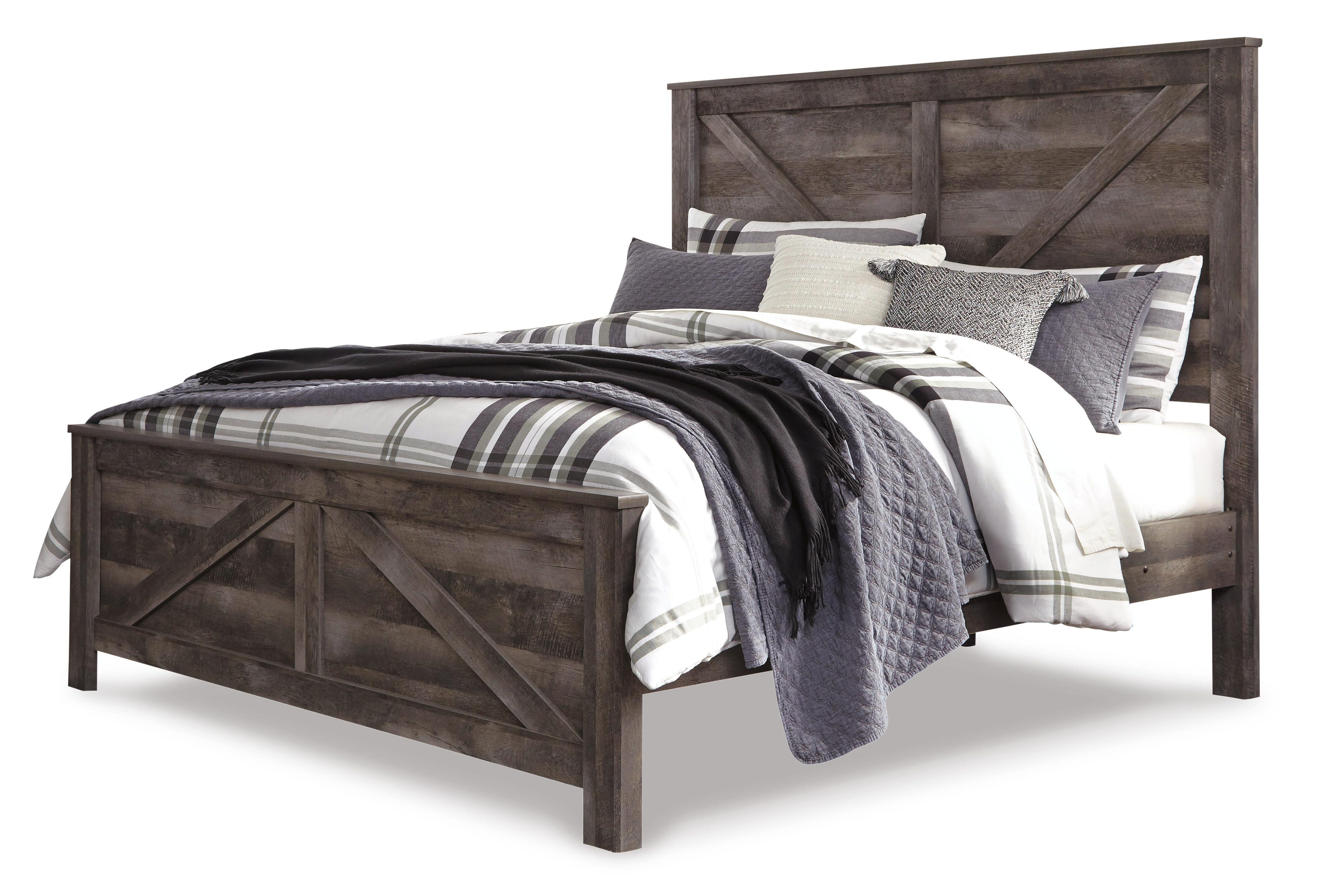 Wynnlow Crossbuck Panel Bed, Dresser and Mirror