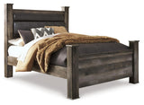 Wynnlow Upholstered Poster Bed