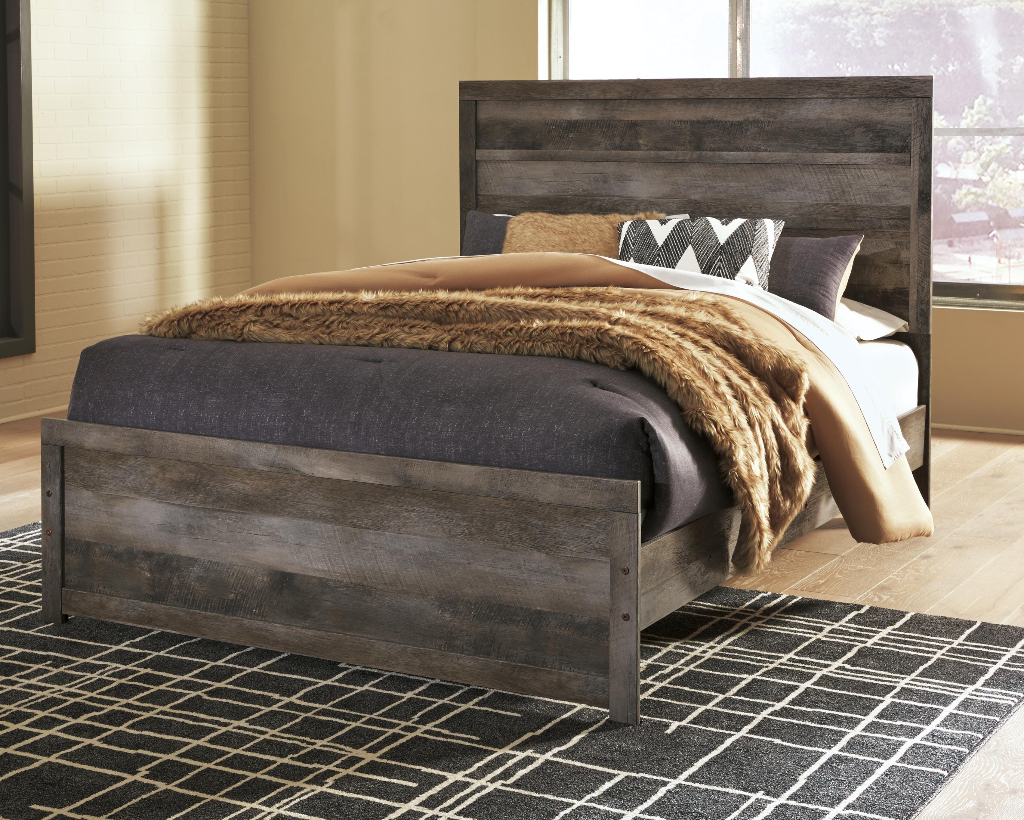 Wynnlow Panel Bed, Dresser, Mirror, and Nightstand