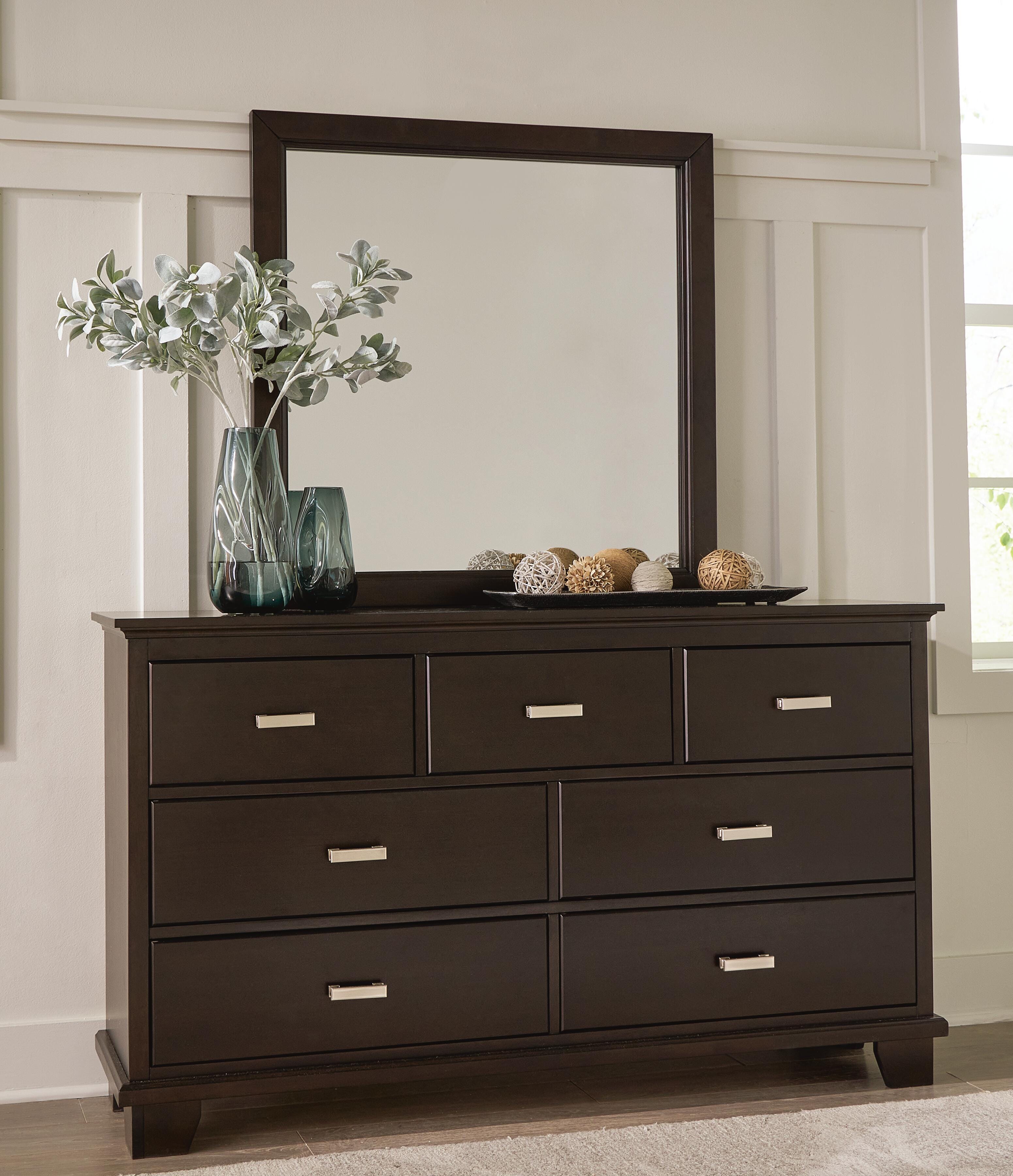Covetown Panel Bed, Dresser, Mirror and 2 Nightstands