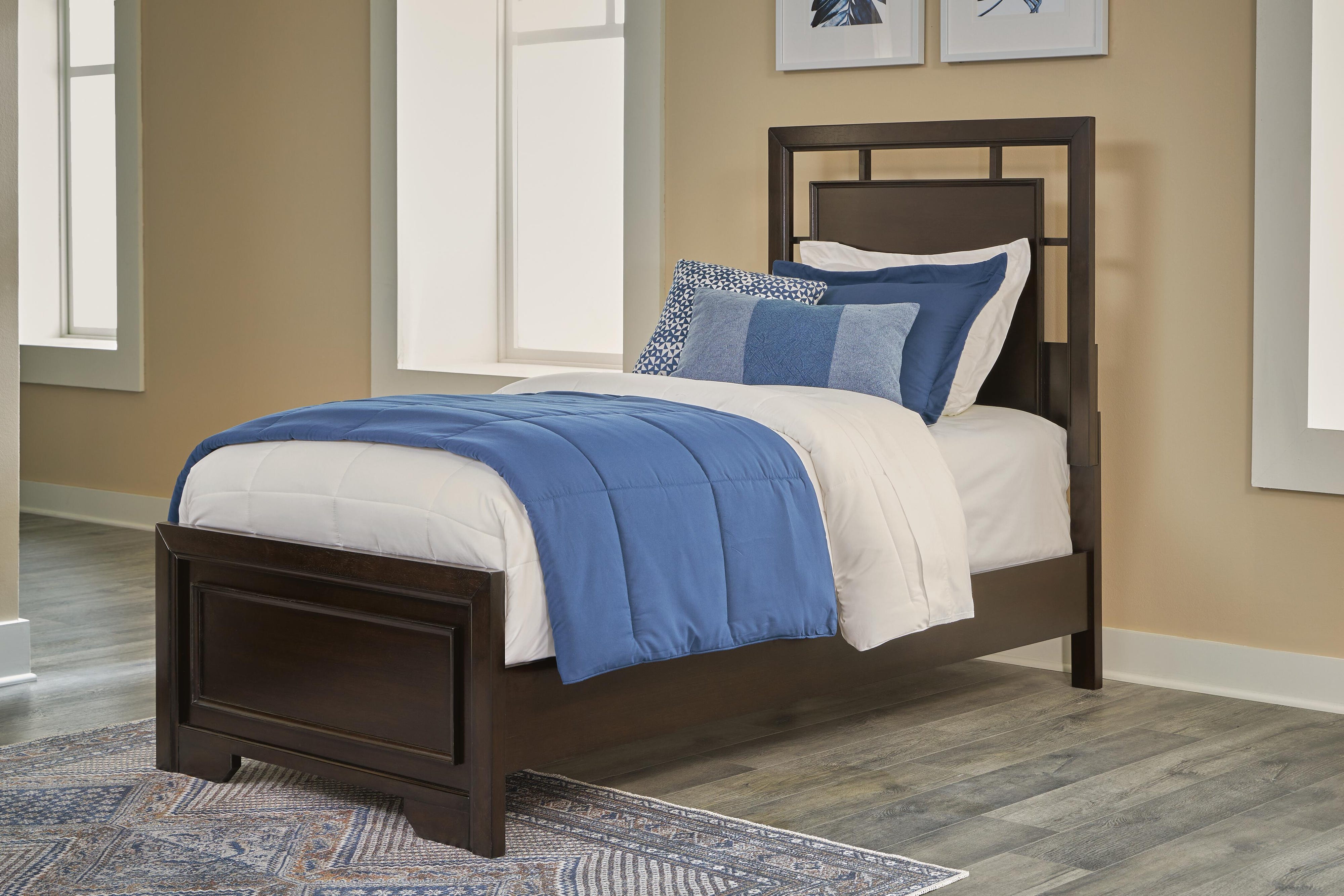 Covetown Panel Bed with Dresser