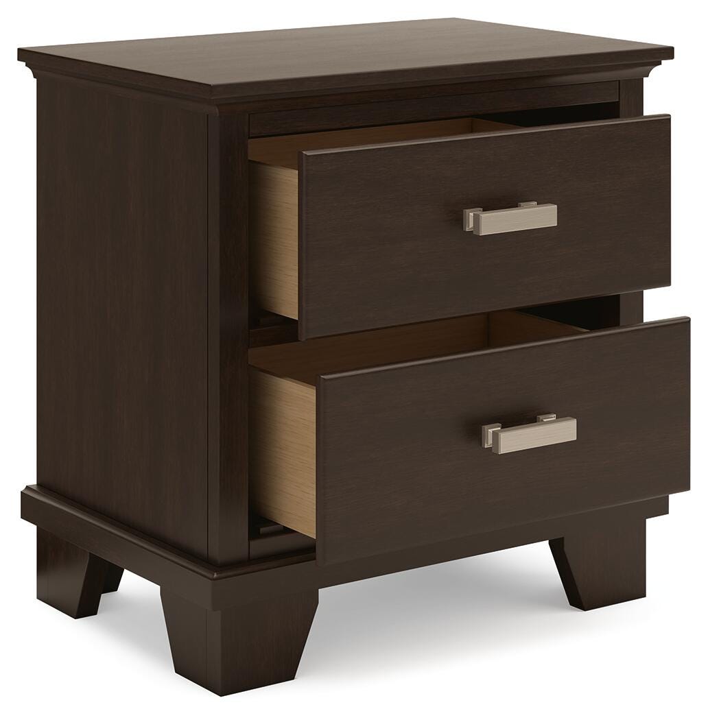 Covetown Panel Bed with Mirrored Dresser, Chest and 2 Nightstands