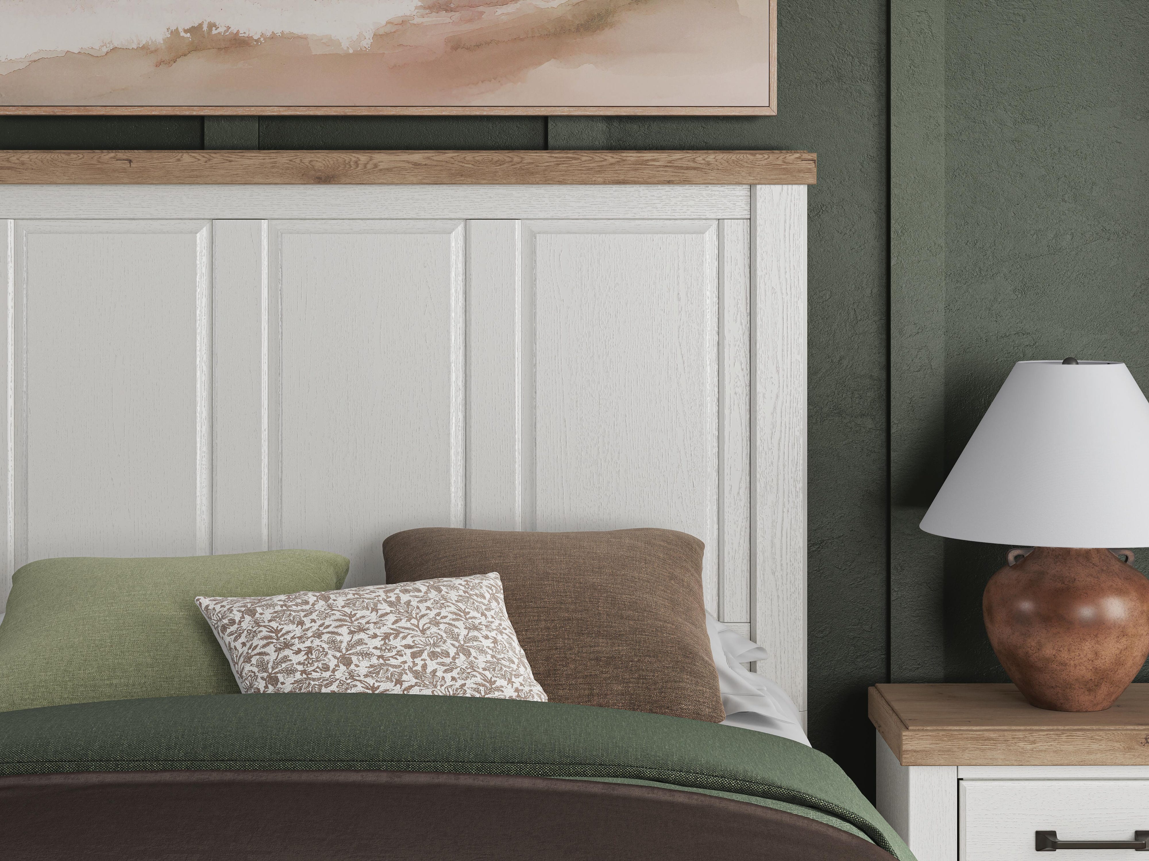 Savonport Panel Bed with Storage, Dresser and Nightstand